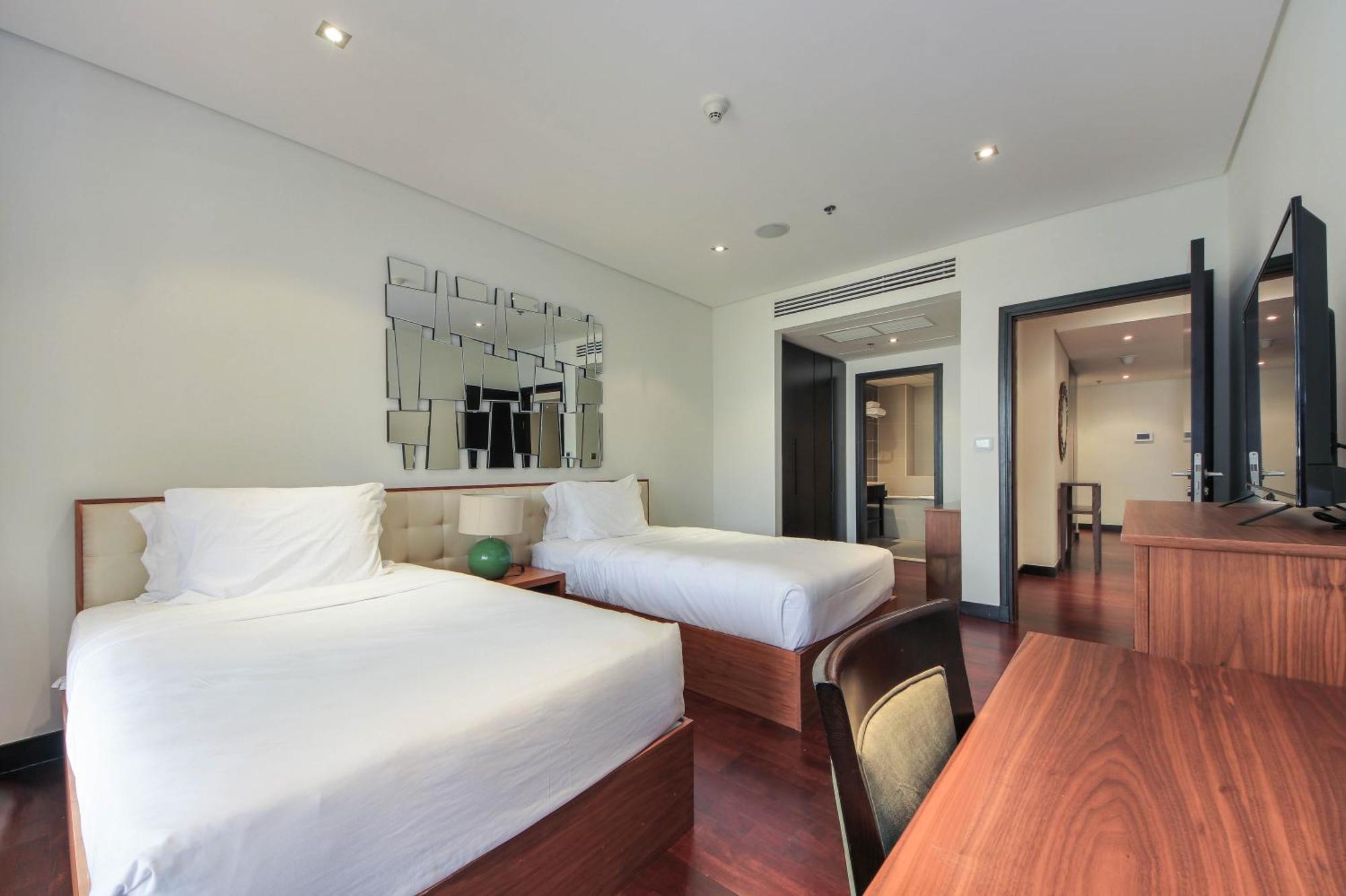 Luxe Getaways Royal Amwaj Palm Jumeirah Daire Dubai