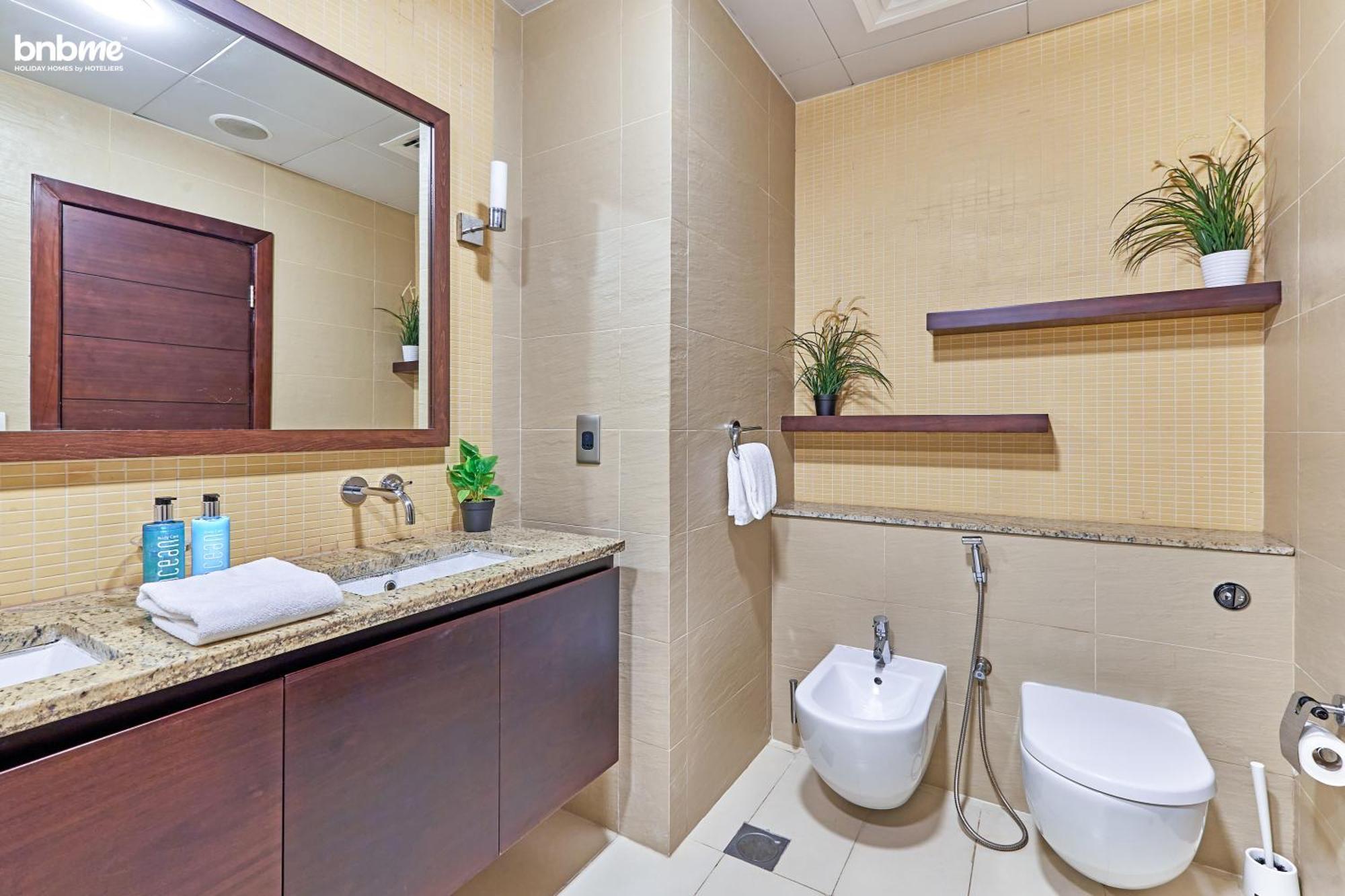 Bnbmehomes - Tiara Tanzanite Dubai