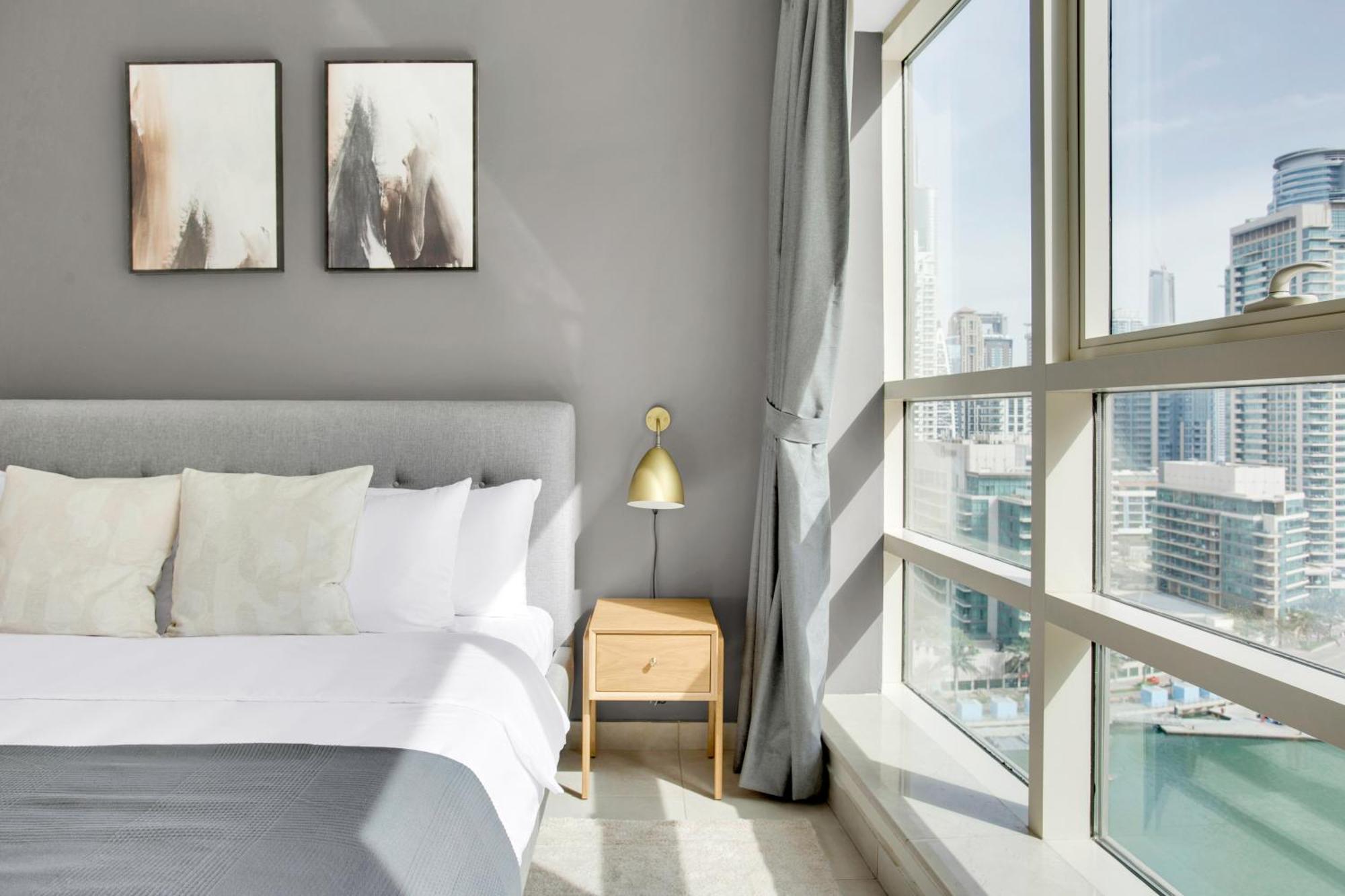 Marina Quays West, Marina - Mint Apartment