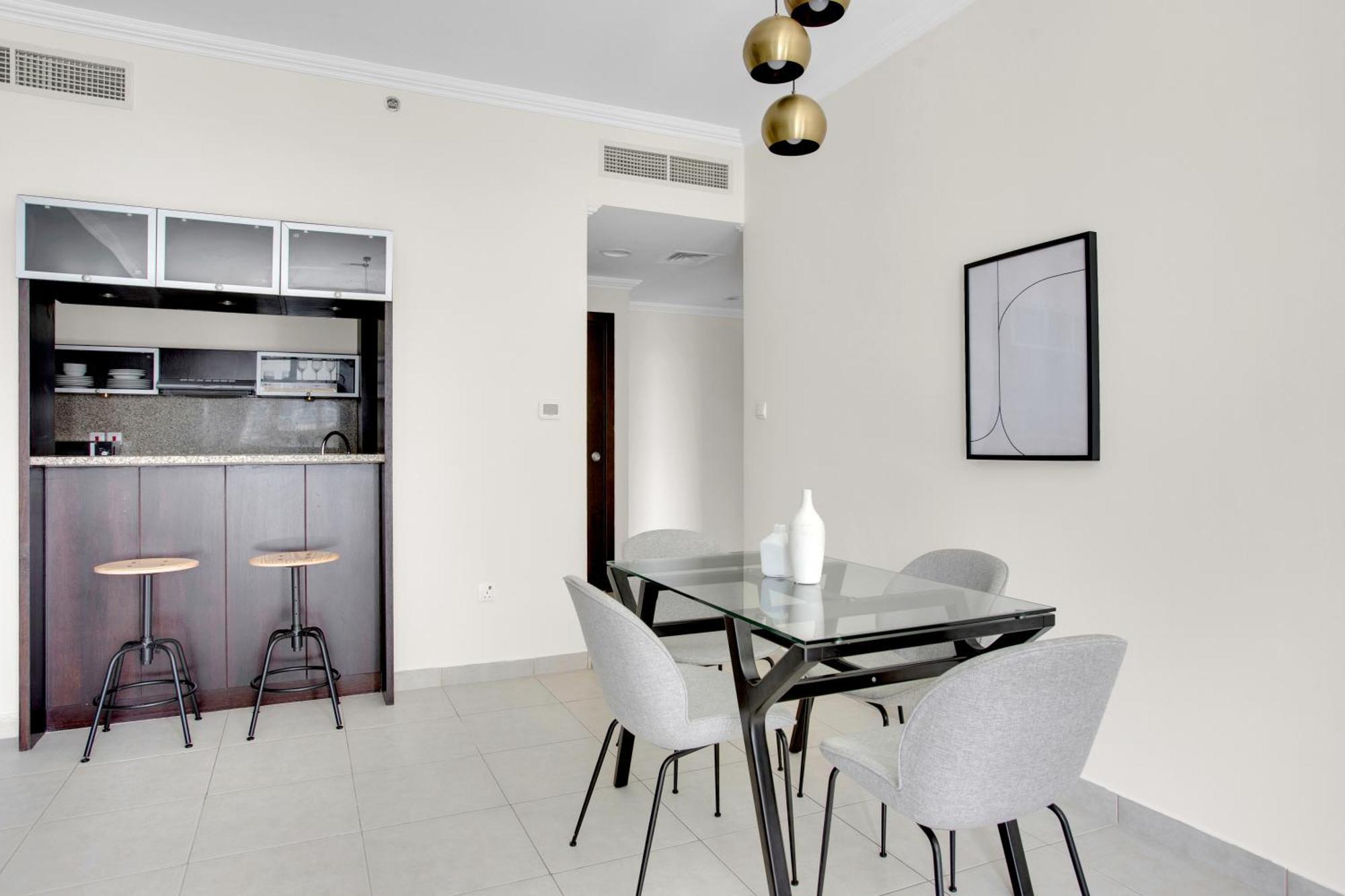 Apartment Marina Quays West, Marina - Mint