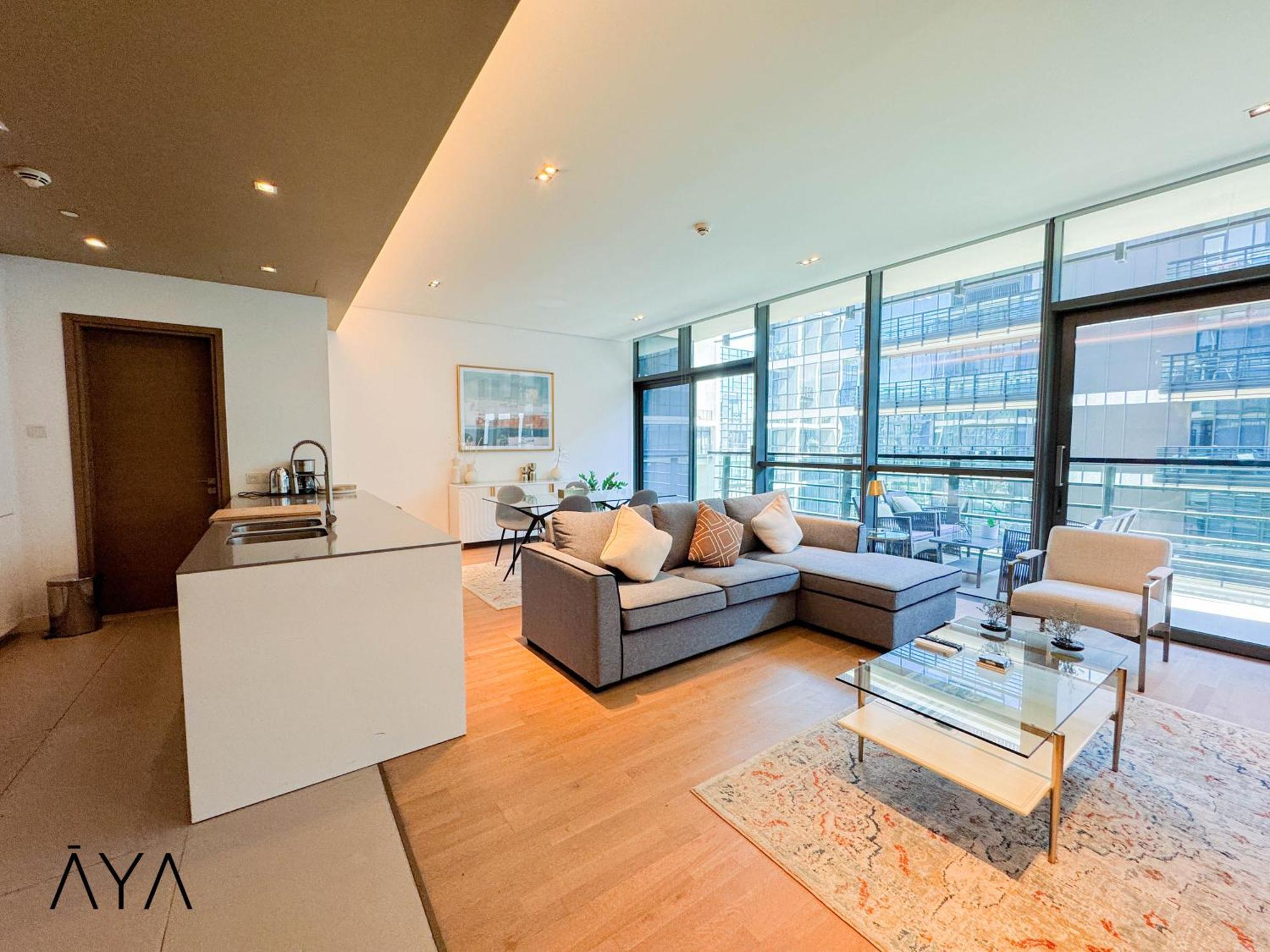 Luxury With Pool, Patio & Gym In Walk Dubai