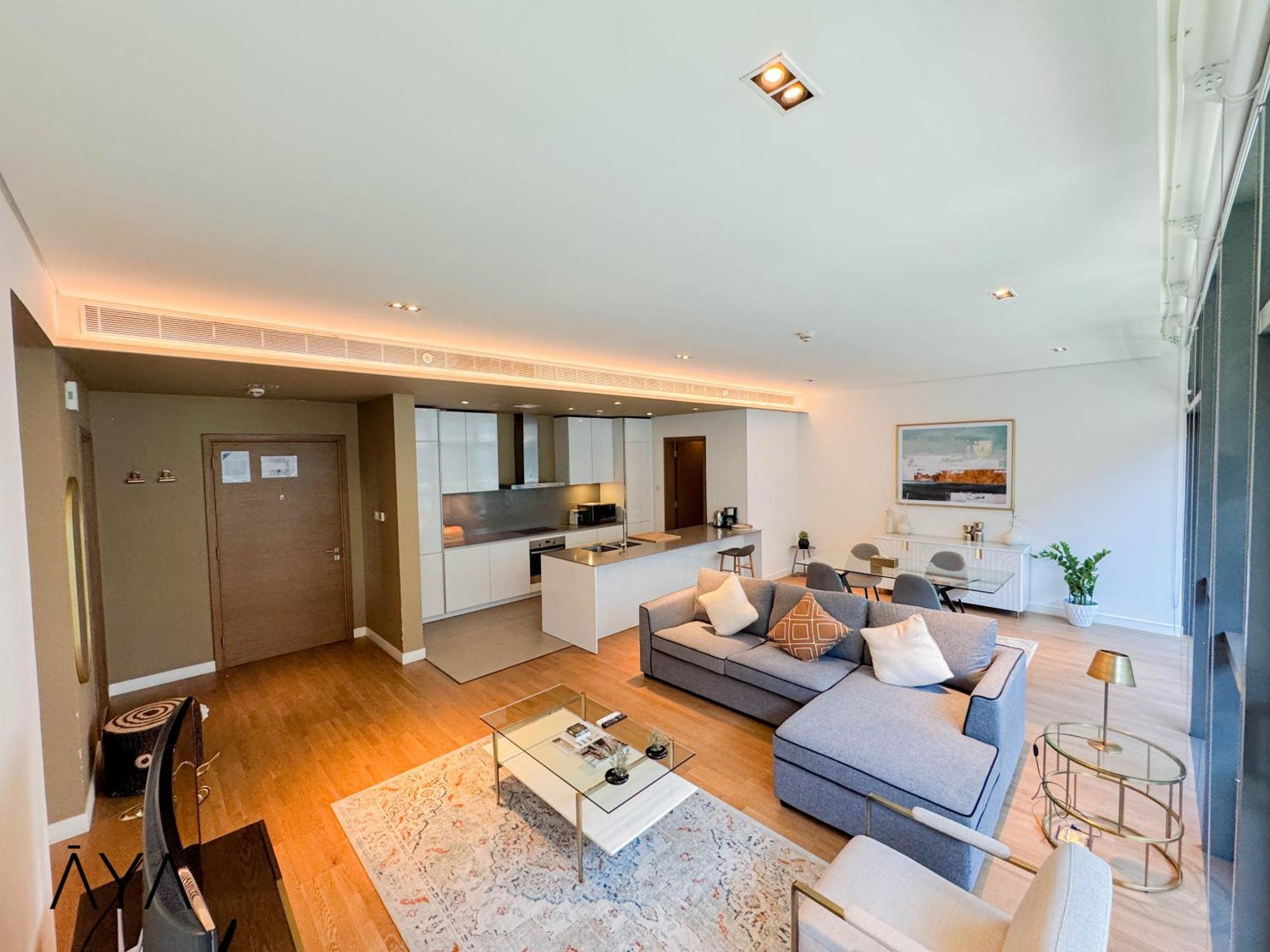 Daire Luxury With Pool, Patio & Gym In Walk