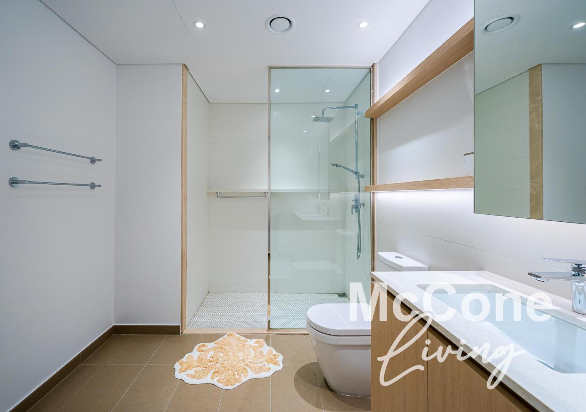 Stylish 2br With Terrace Near Parks Dubai