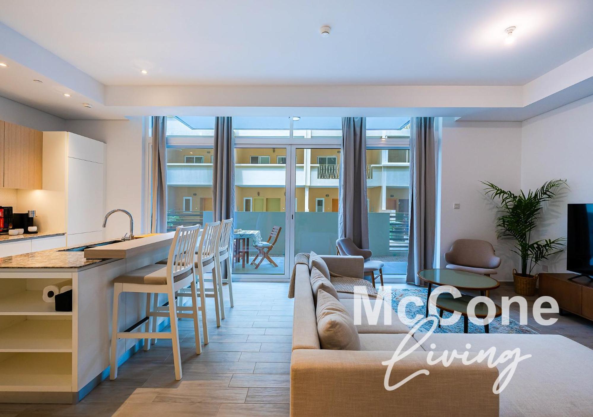 Stylish 2br With Terrace Near Parks Apartment *