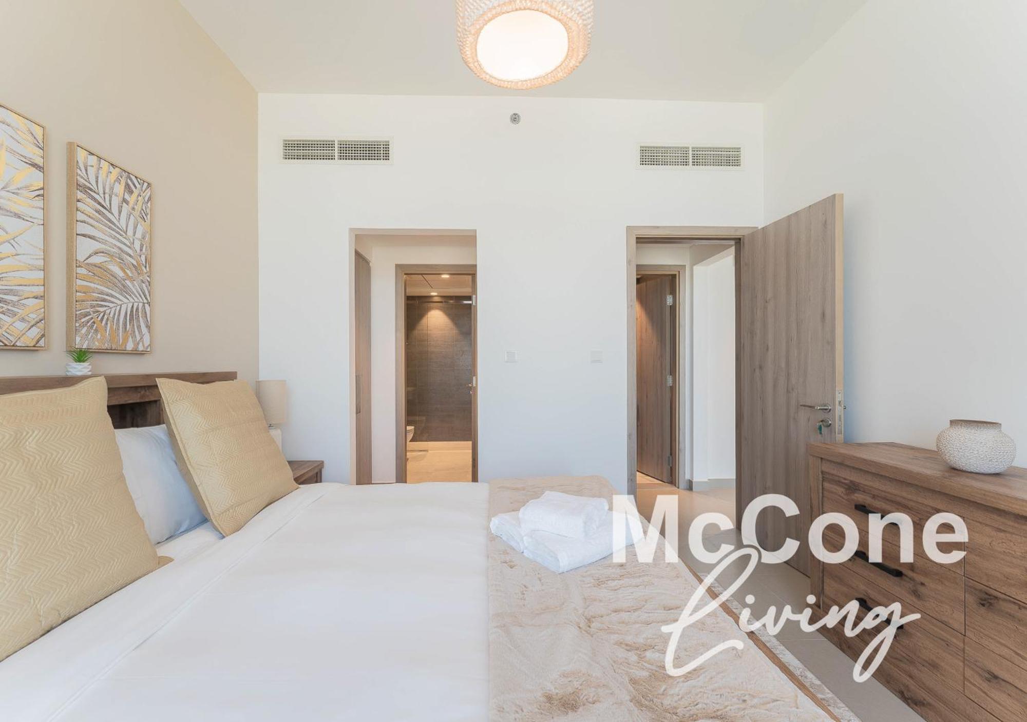 Posh 1 Bedroom In Hills Estate Apartment Dubai