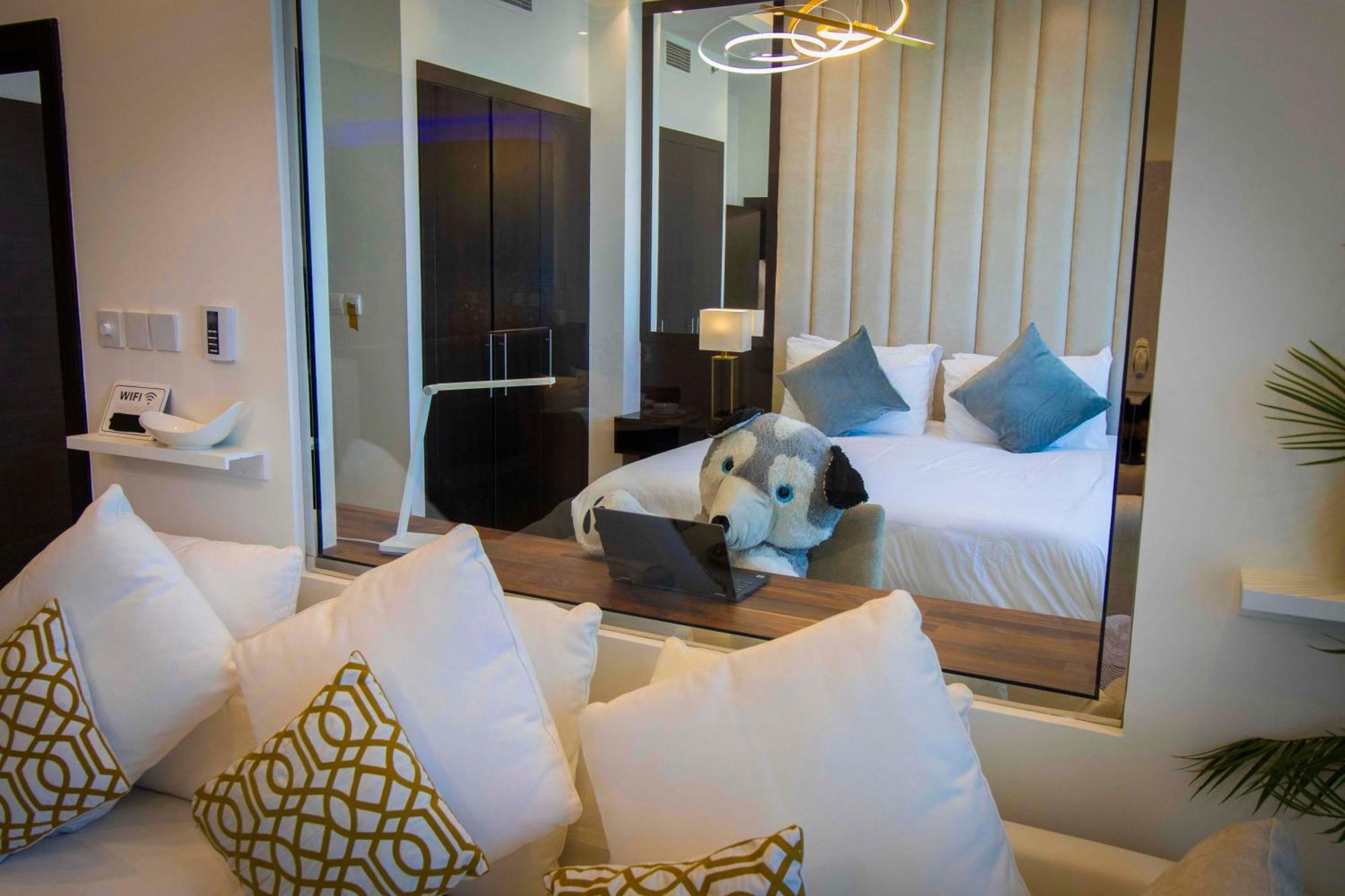 Vacation Friendly View Luxury 1bedroom- Walk To & Mall Apartamento *