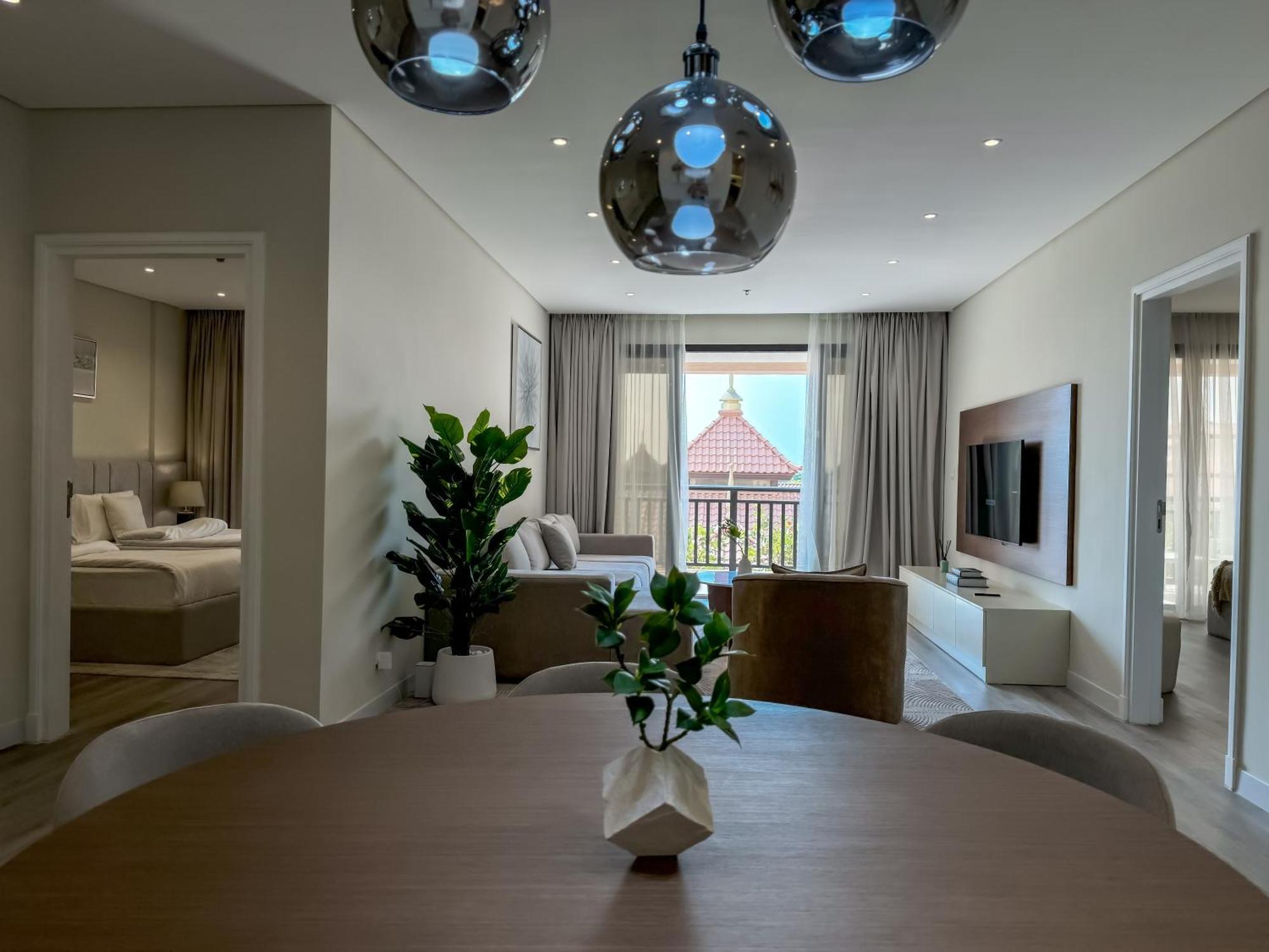 Apartment Upgraded 2br - Beachfront - 5 Star *