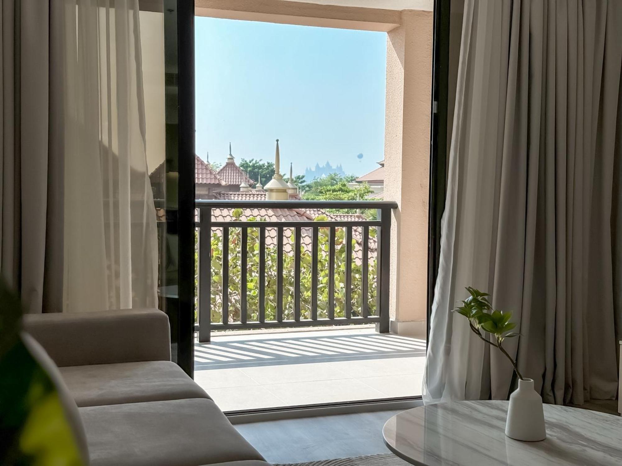 Upgraded 2br - Beachfront - 5 Star *