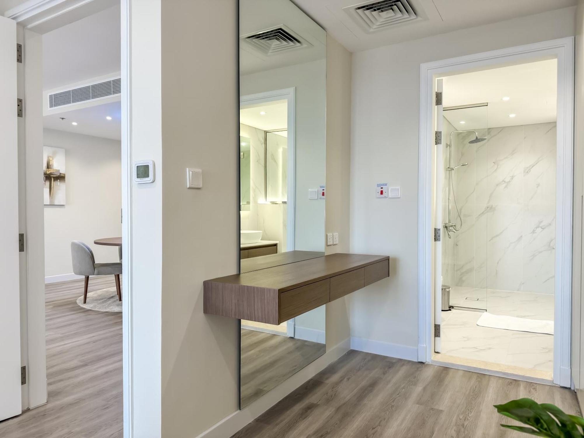 Upgraded 2br - Beachfront - 5 Star