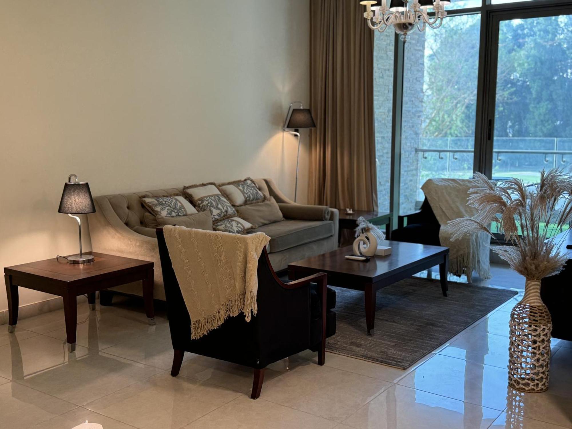 Apartment In Meydan *