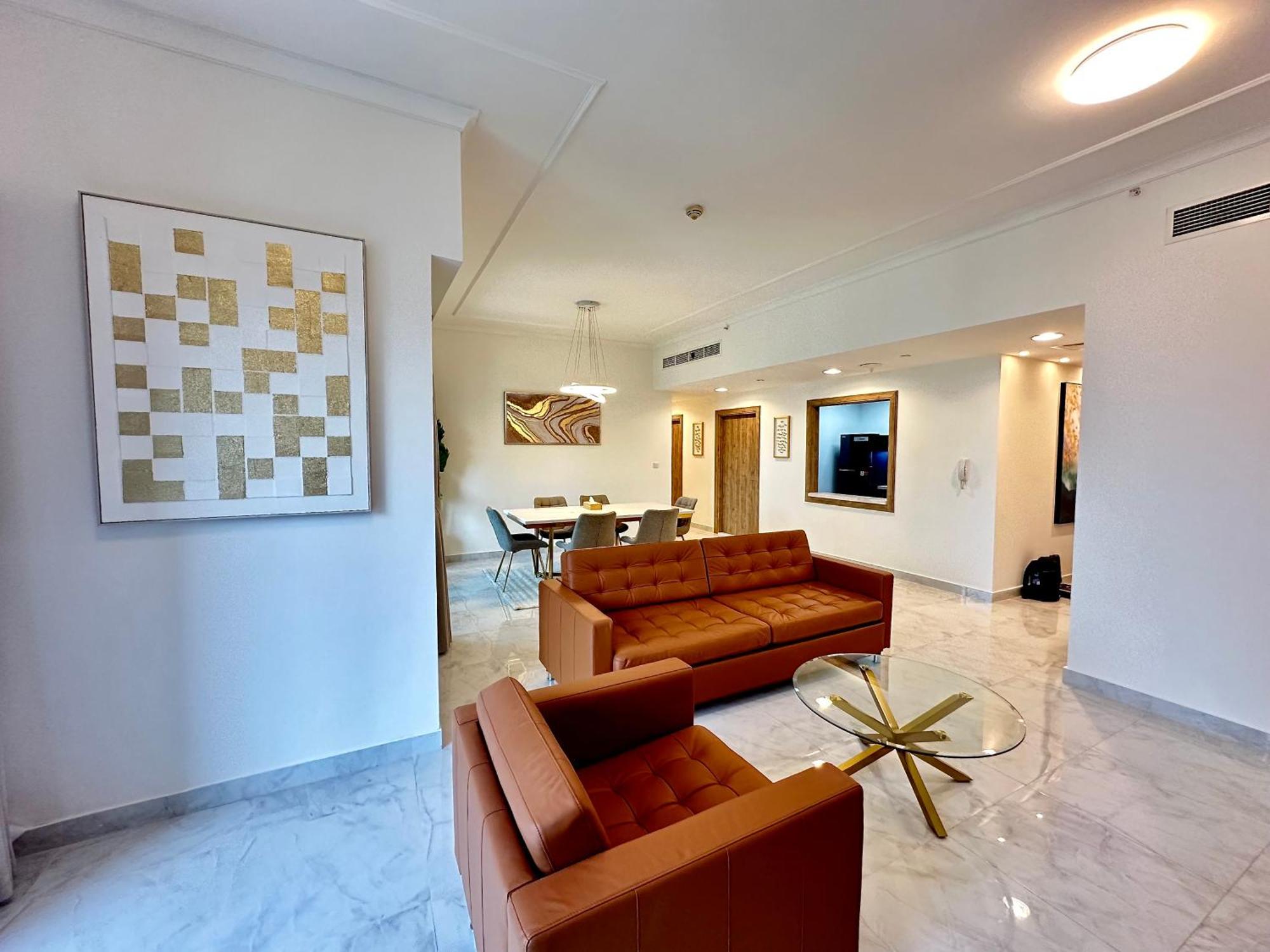 Lux I Executive Tower I Ocean View Apartment Dubai