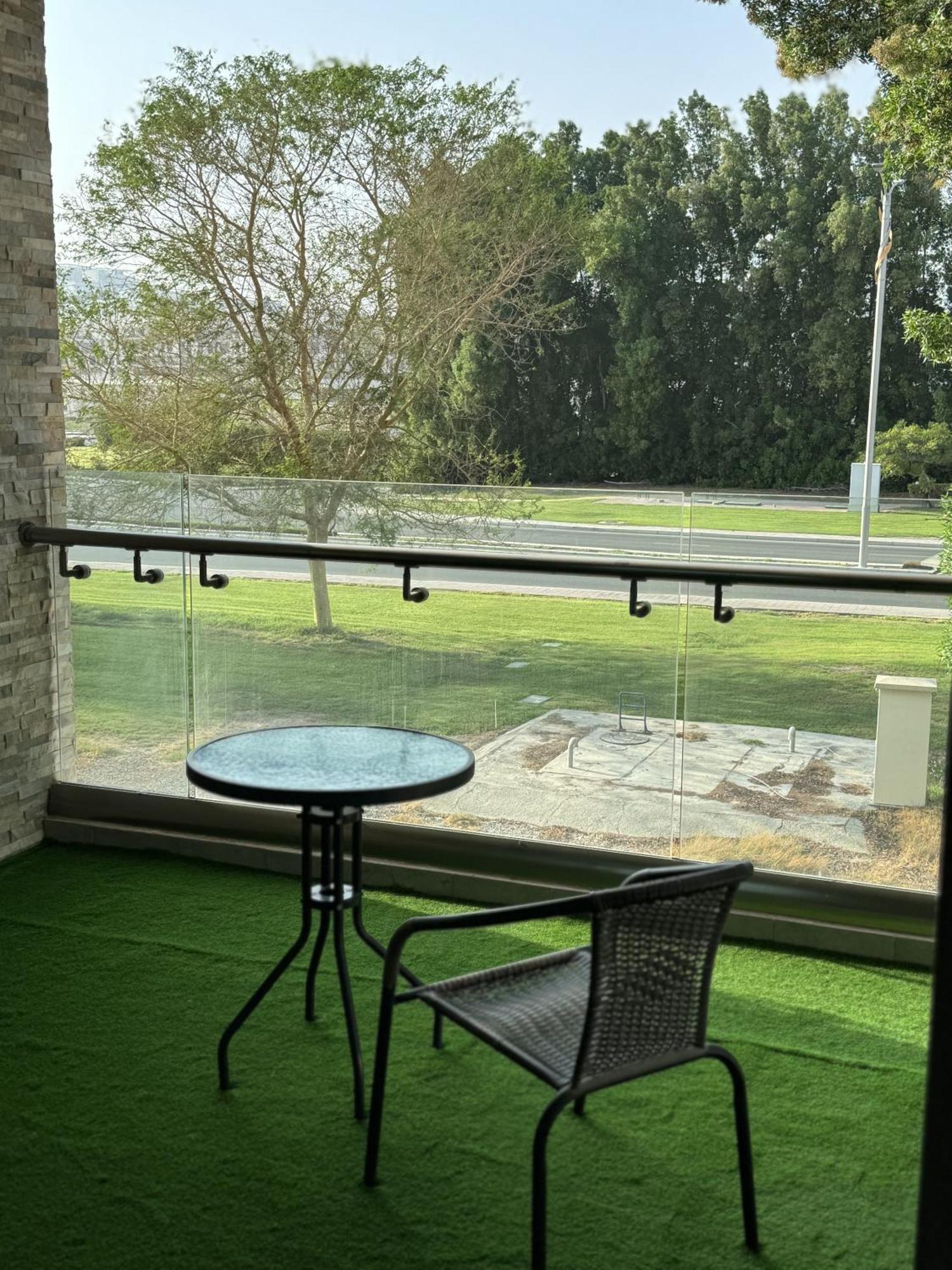 Apartment In Meydan *