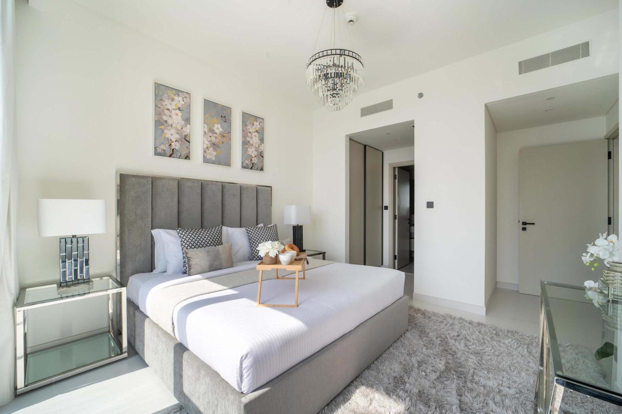 Apartment Frank Porter - Marina Vista Tower 2 *