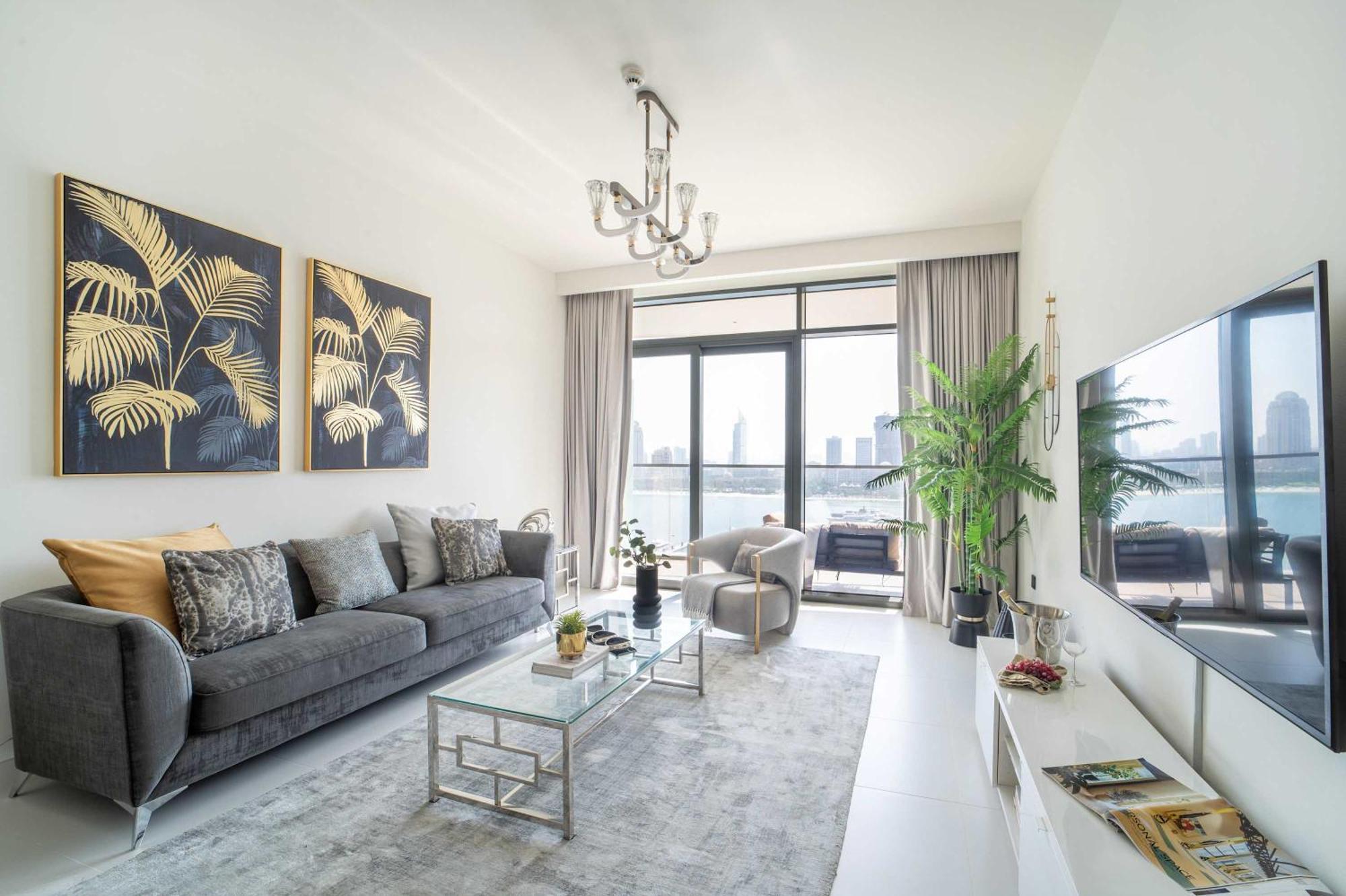 Frank Porter - Marina Vista Tower 2 *