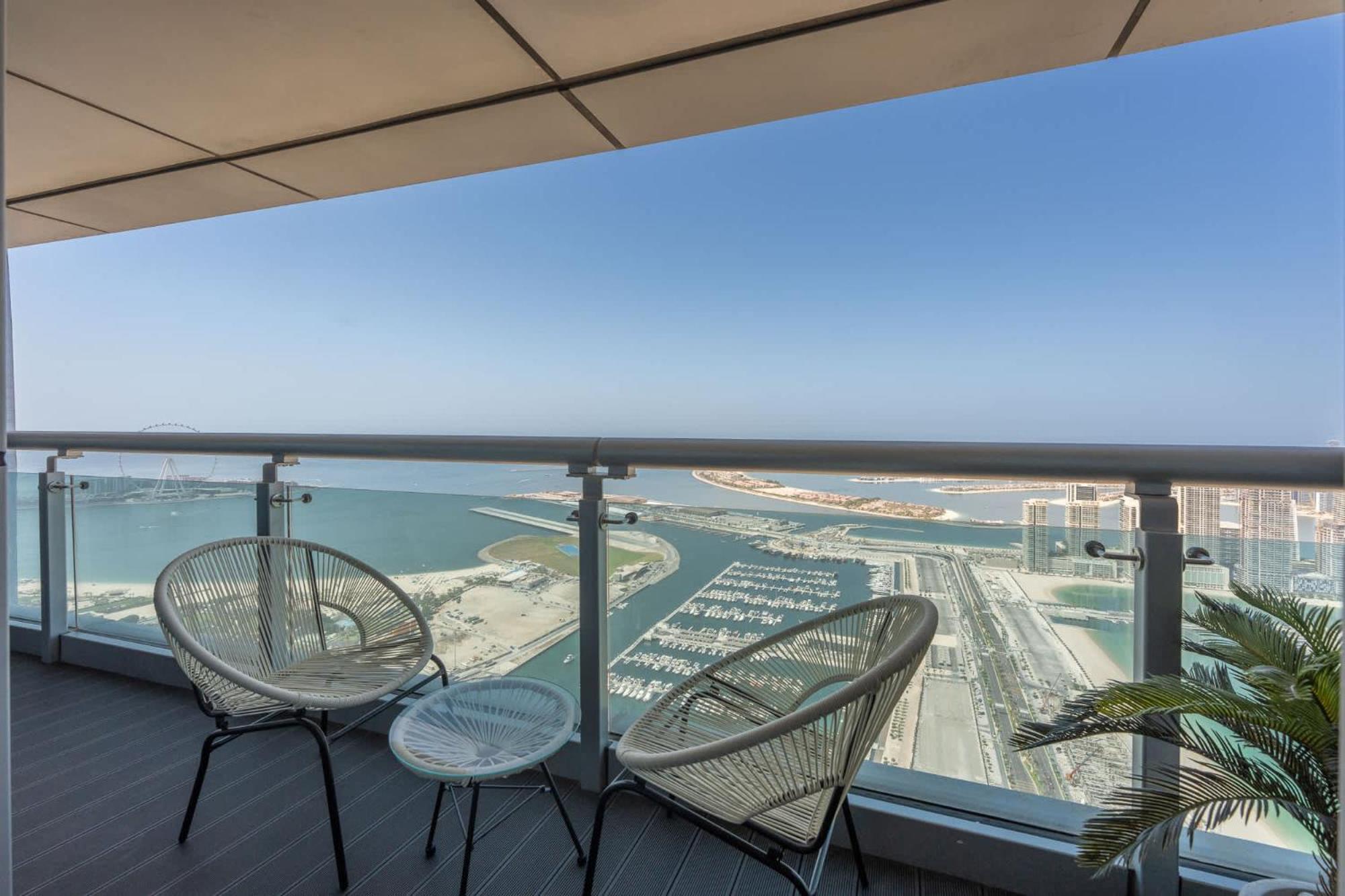Luxurious 2-bedrooms At Princess Tower With Stunning Marina Views! Apartment *