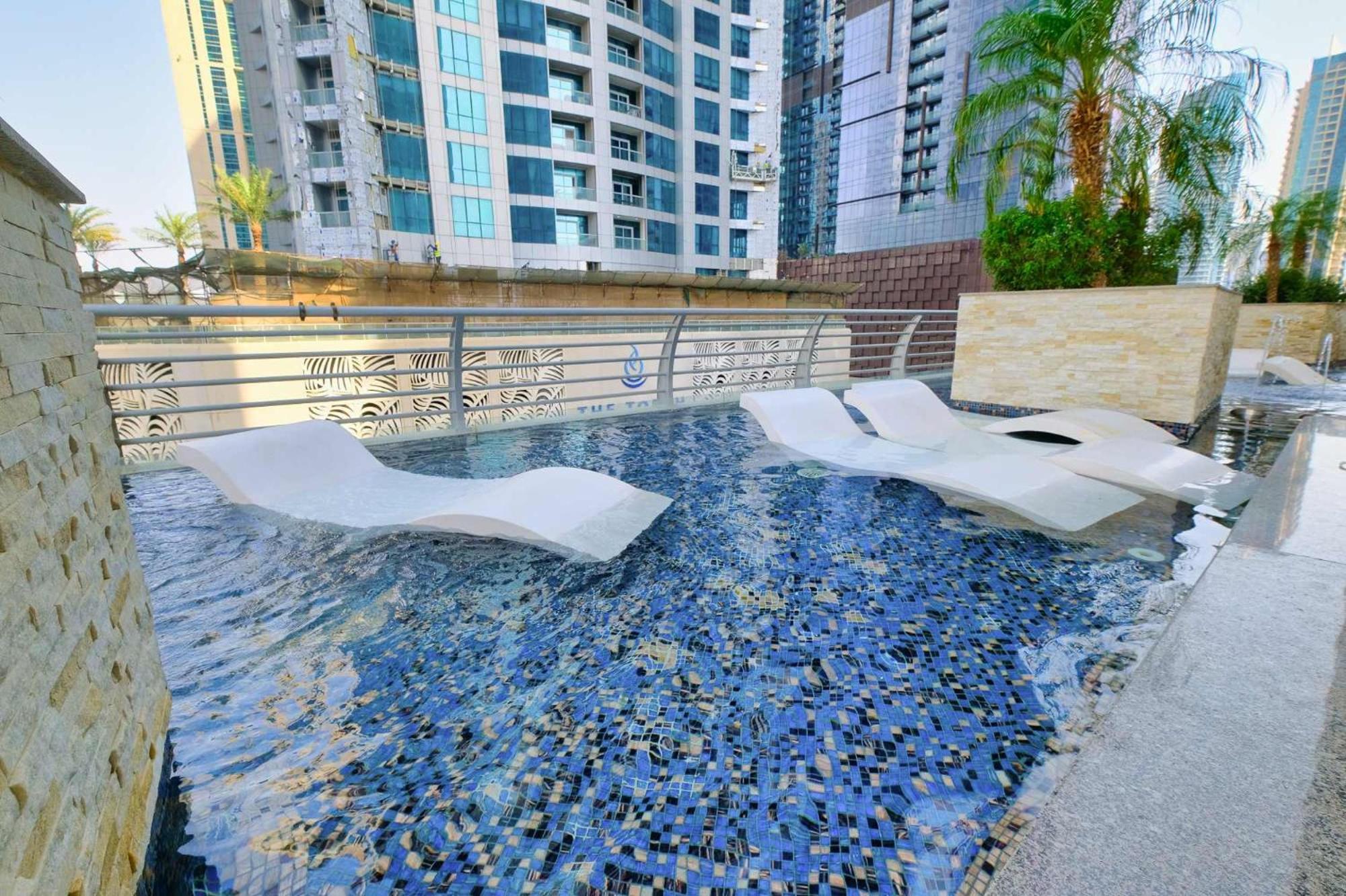 Luxurious 2-bedrooms At Princess Tower With Stunning Marina Views! *