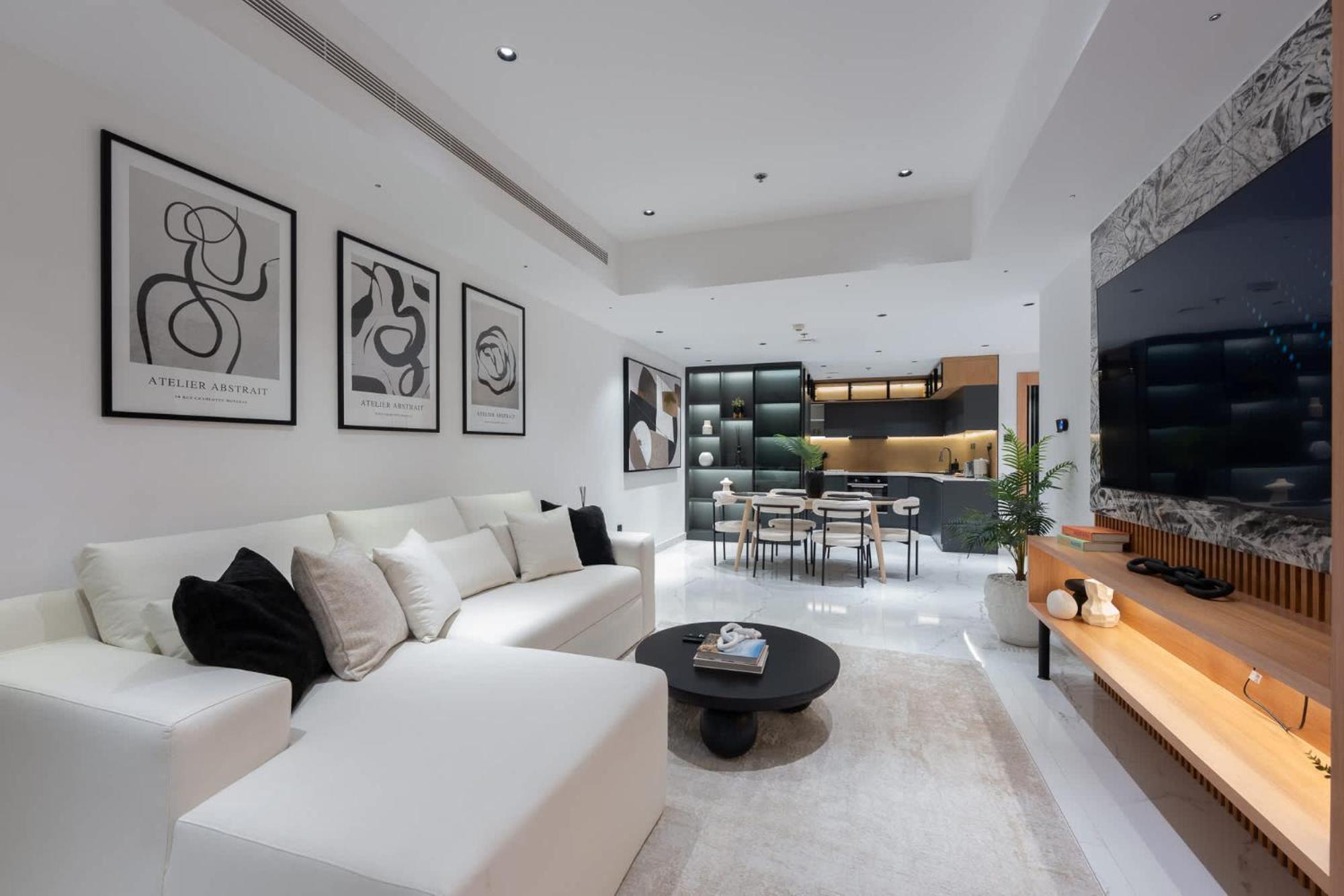 Luxurious 2-bedrooms At Princess Tower With Stunning Marina Views! Apartment