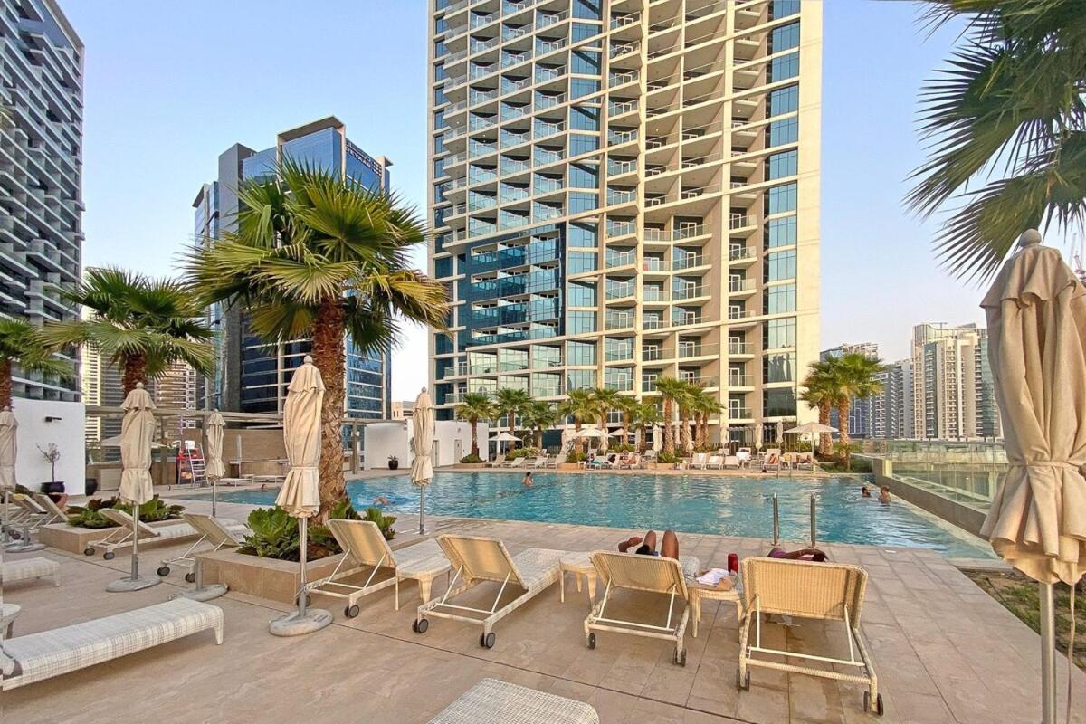 Apartment Sleek Studio Perfect For 2 In Business Bay