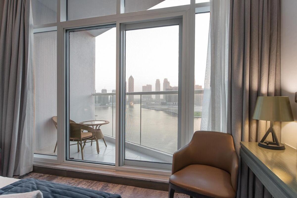 Sleek Studio Perfect For 2 In Business Bay * Dubai