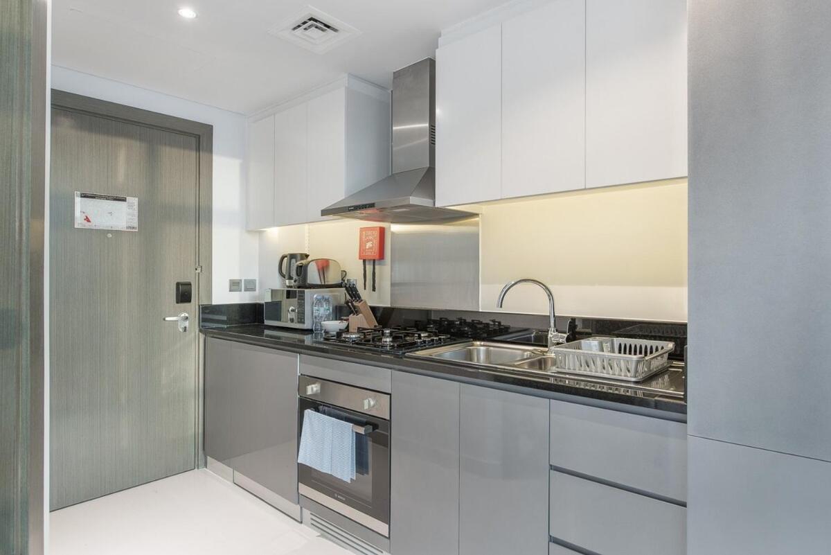 Apartment Sleek Studio Perfect For 2 In Business Bay