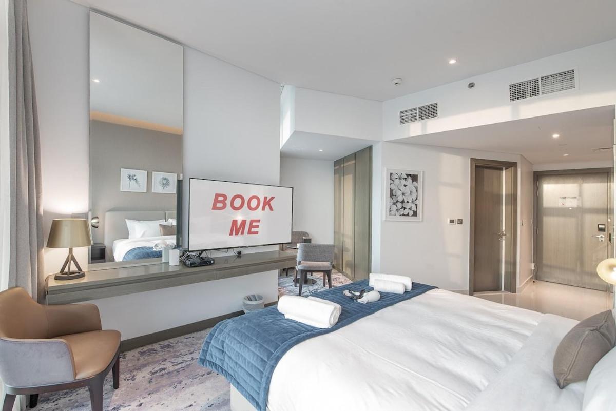 Sleek Studio Perfect For 2 In Business Bay * Dubai