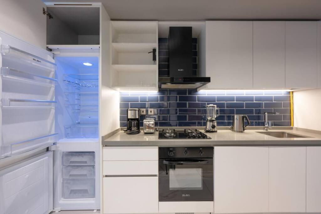Ultimate Stay, Cozy Apt, 5min To Mall - 811 Dubai