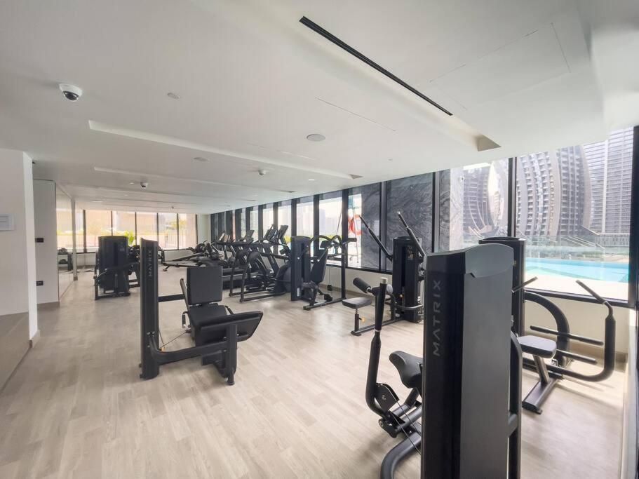 Apartment Premium 2 Bedroom With Stunning Burj Khalifa View