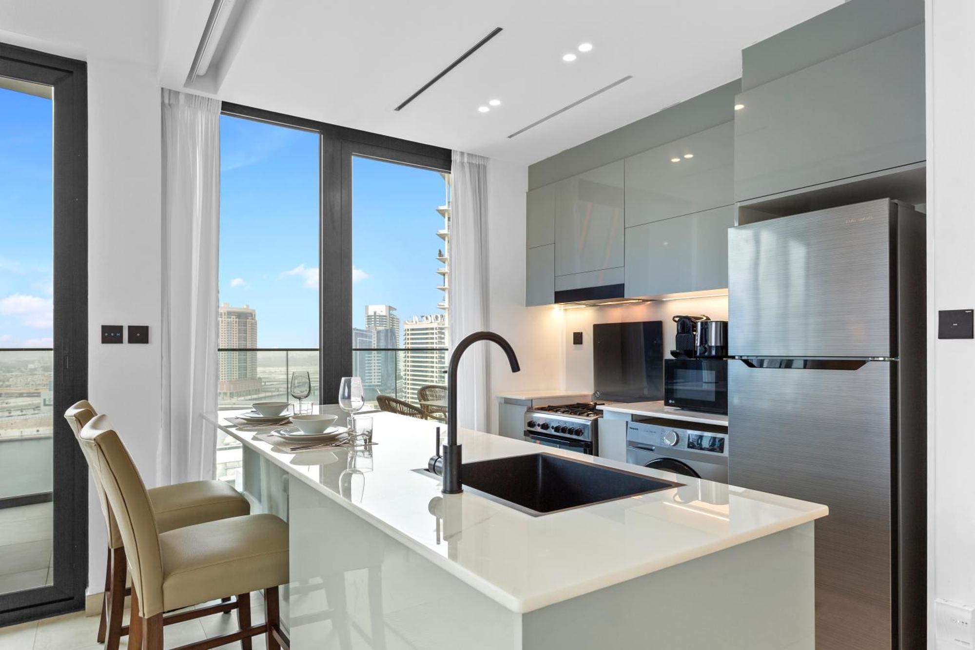 Premium 2 Bedroom With Stunning Burj Khalifa View Dubai