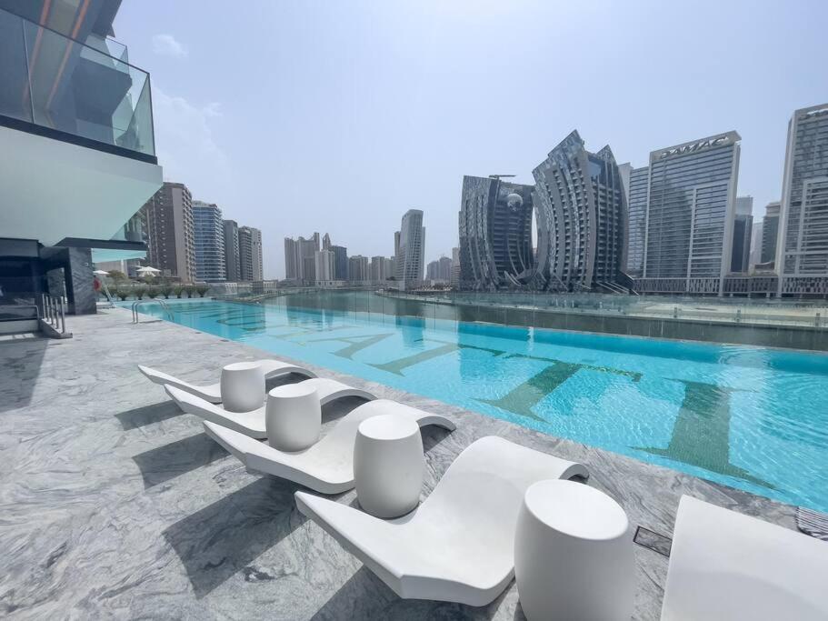 Premium 2 Bedroom With Stunning Burj Khalifa View * Dubai