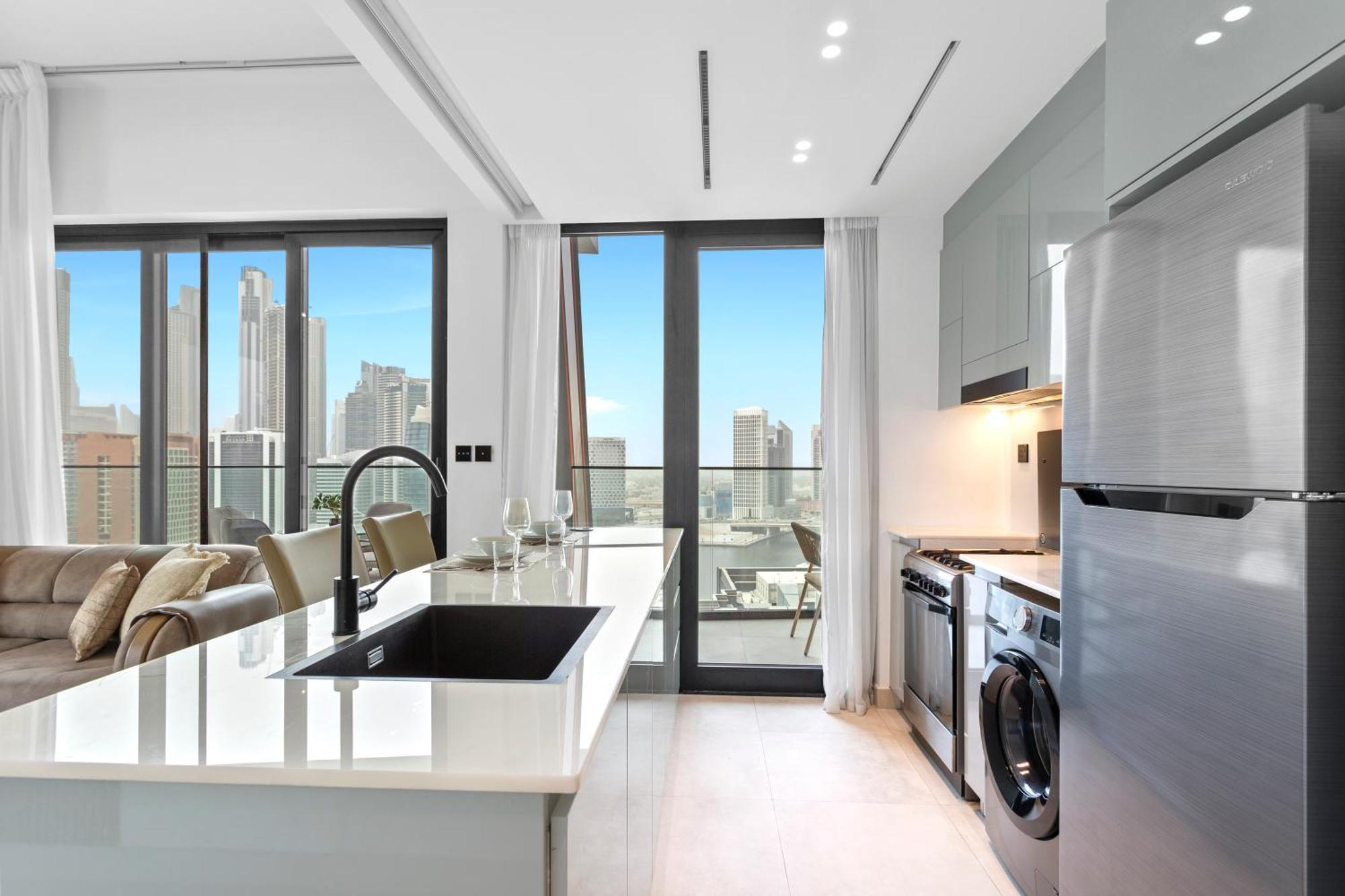 Premium 2 Bedroom With Stunning Burj Khalifa View * Dubai