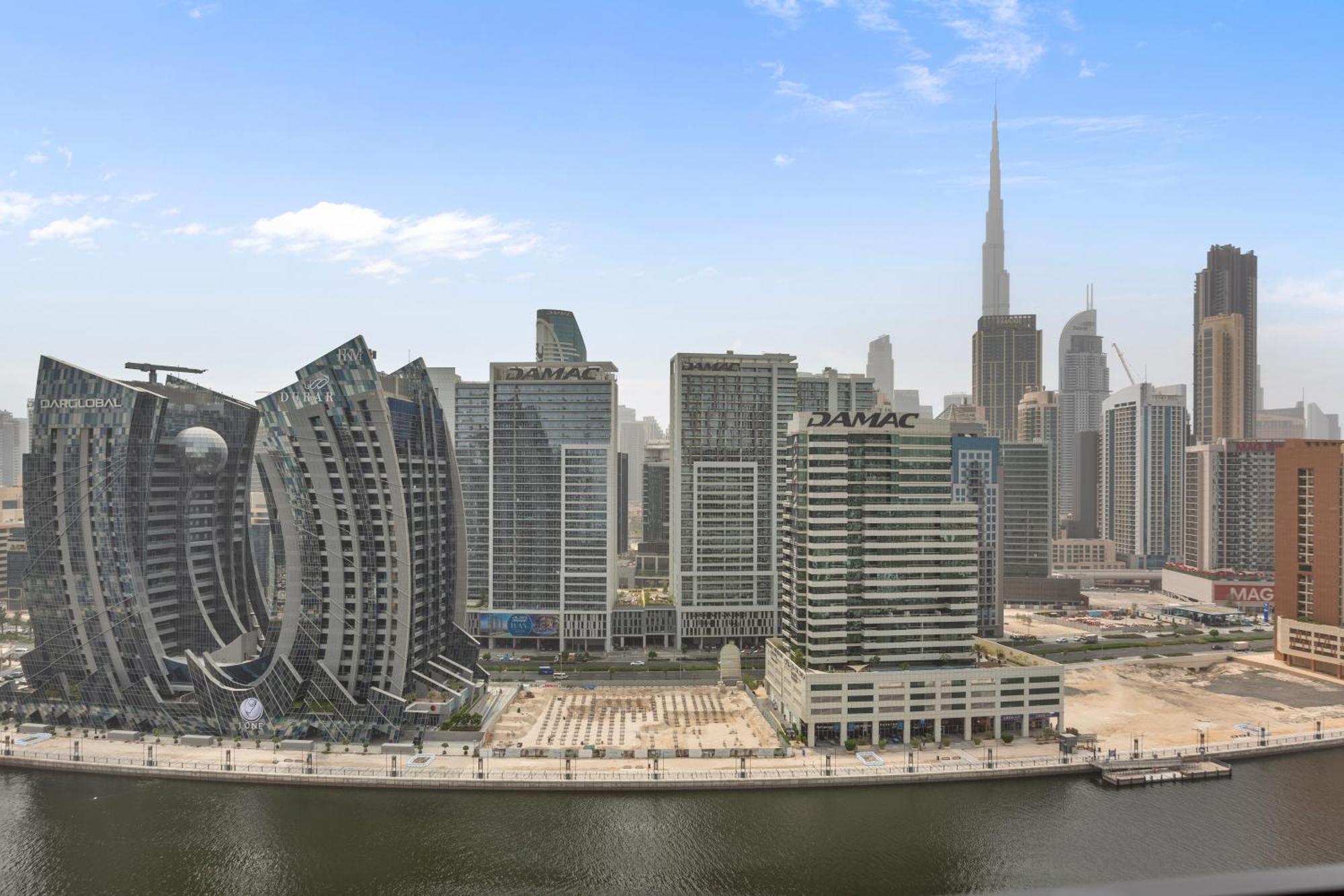 Premium 2 Bedroom With Stunning Burj Khalifa View