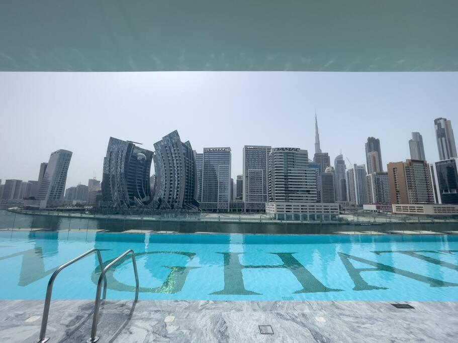 Apartment Premium 2 Bedroom With Stunning Burj Khalifa View