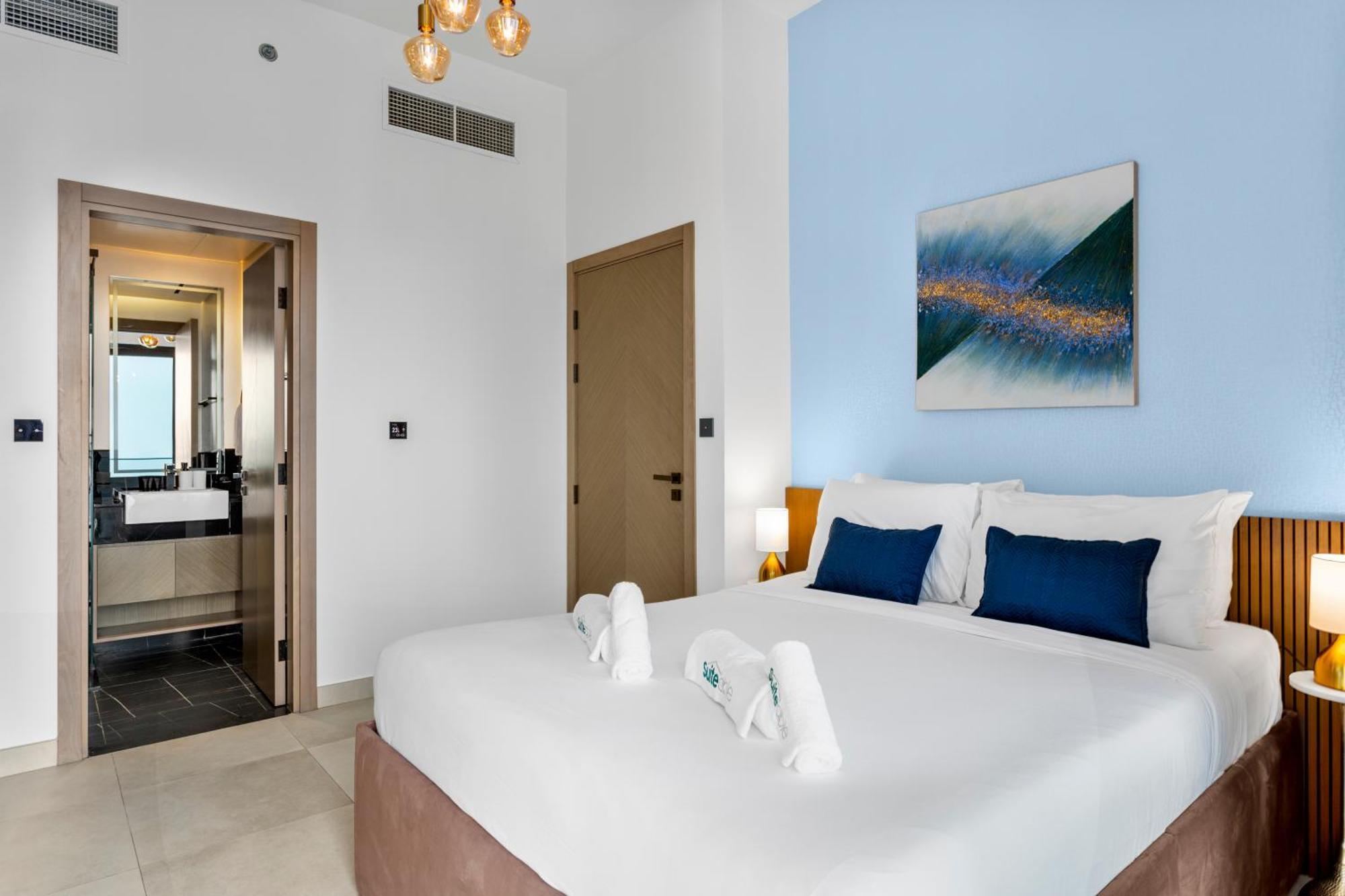 Premium 2 Bedroom With Stunning Burj Khalifa View Apartment Dubai