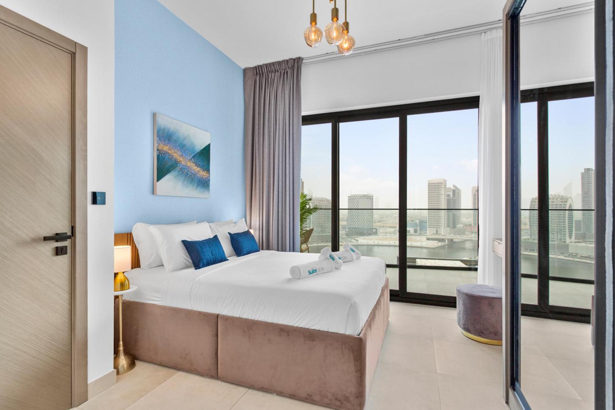 Apartment Premium 2 Bedroom With Stunning Burj Khalifa View