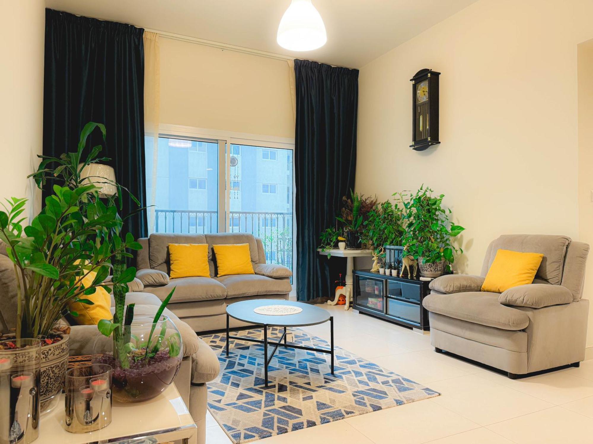Modern Space In Prime Location * Dubai