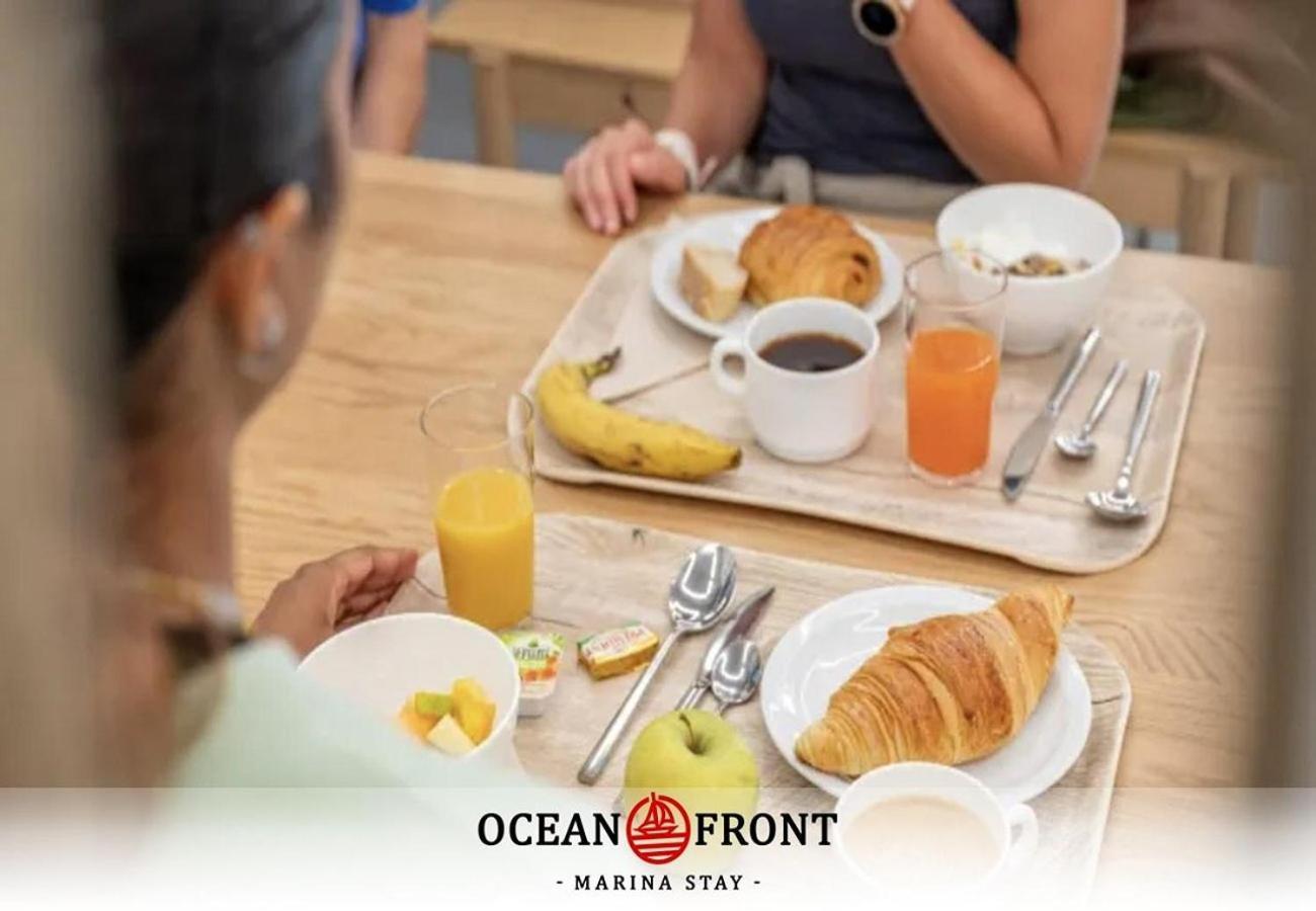 Oceanfront Marina Hostel Dubai