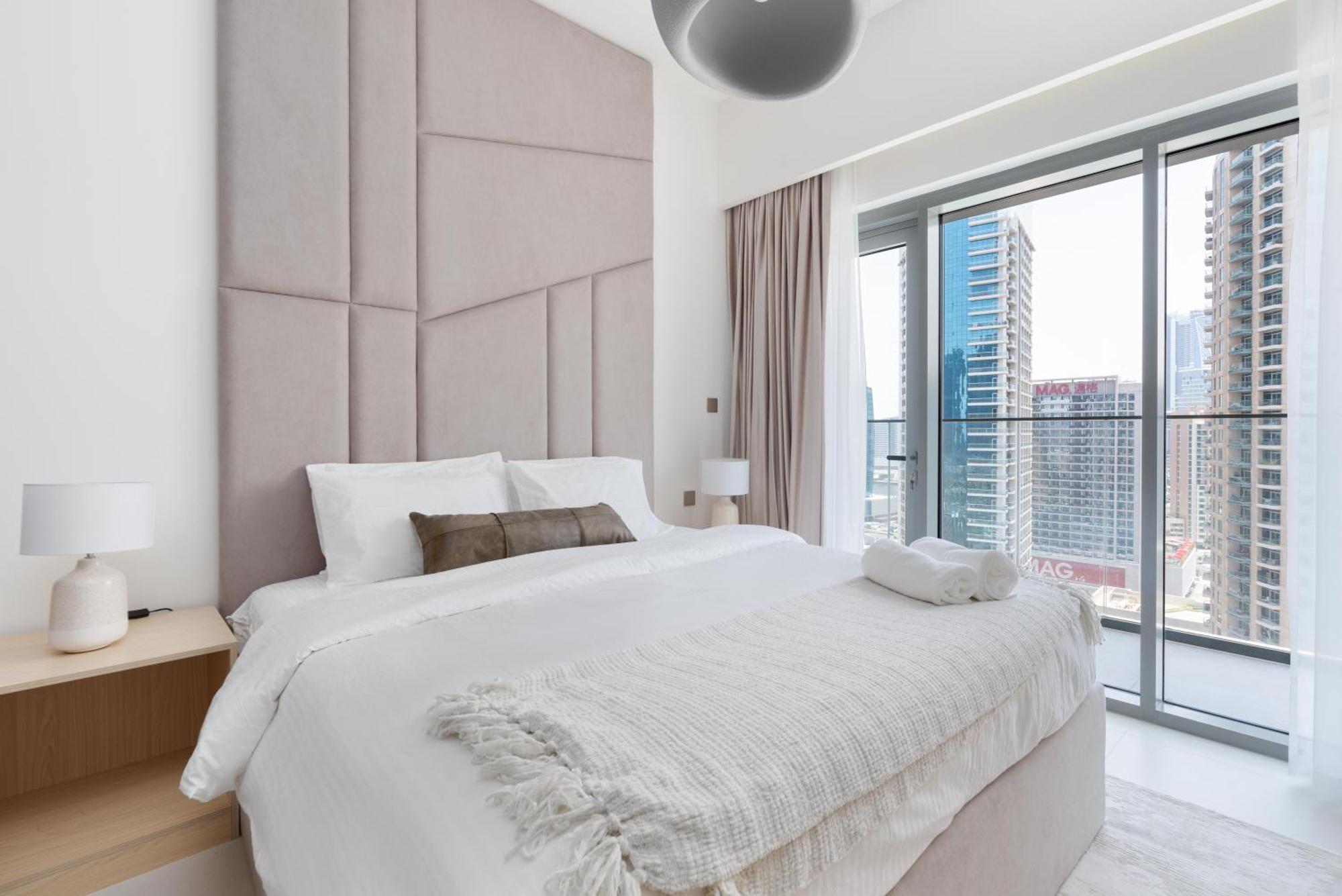Burj Royal - Across Mall & Burj Khalifa Apartment Dubai
