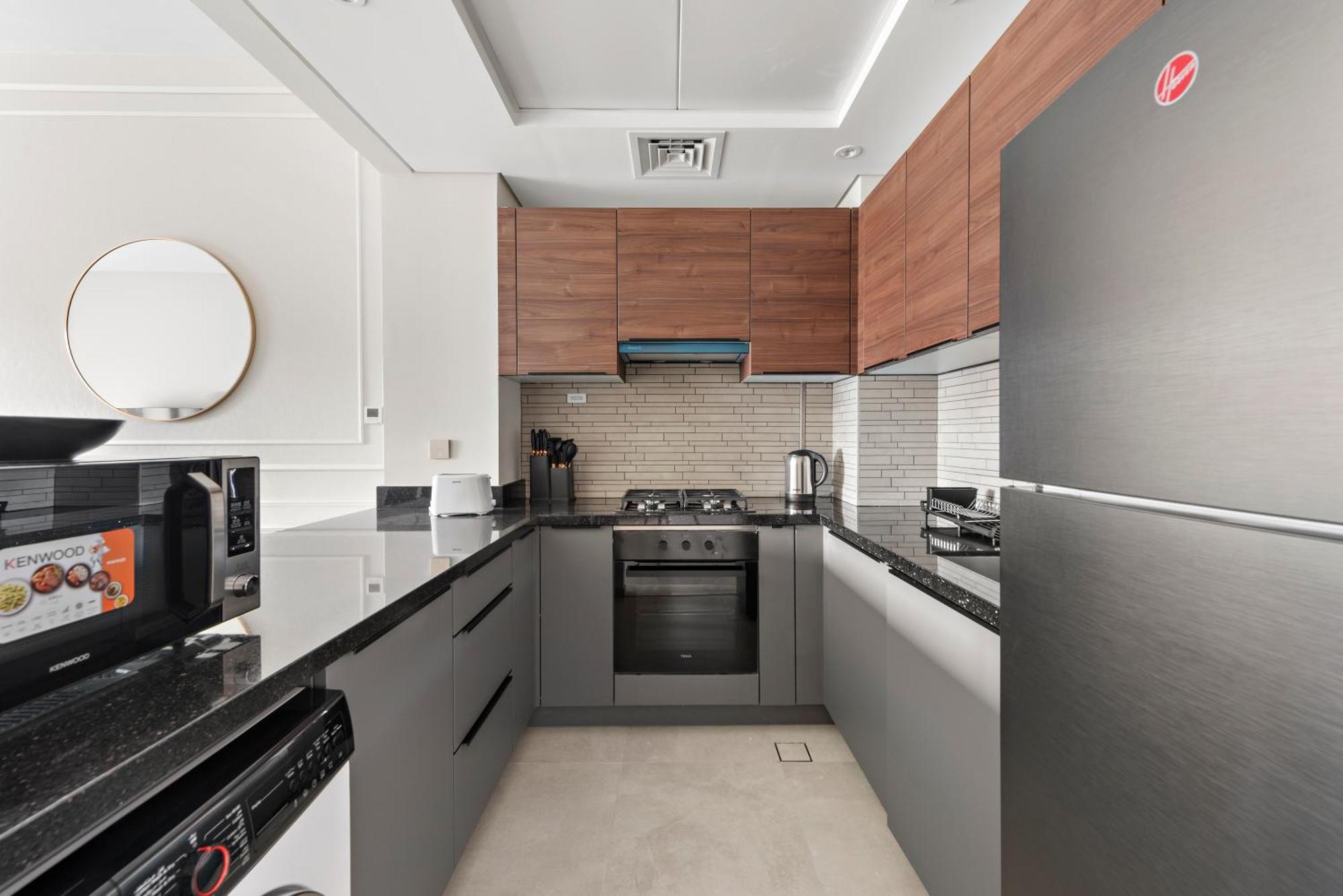 Chic 1br With Pool And Gym Access Apartment *