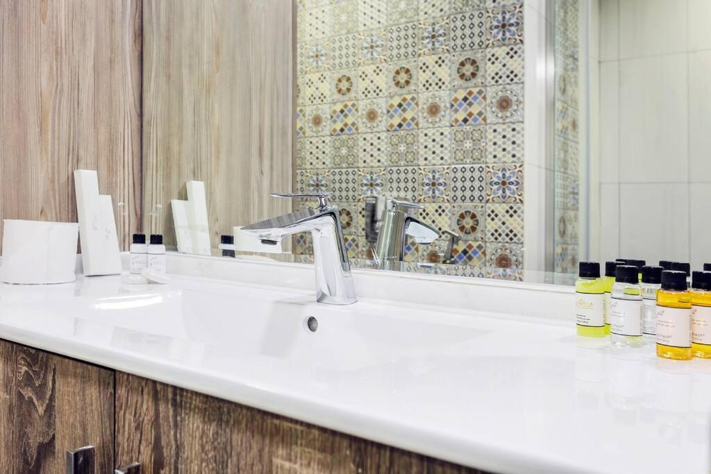 First Class 4br Cozy Jumeirah Retreat Apartamento