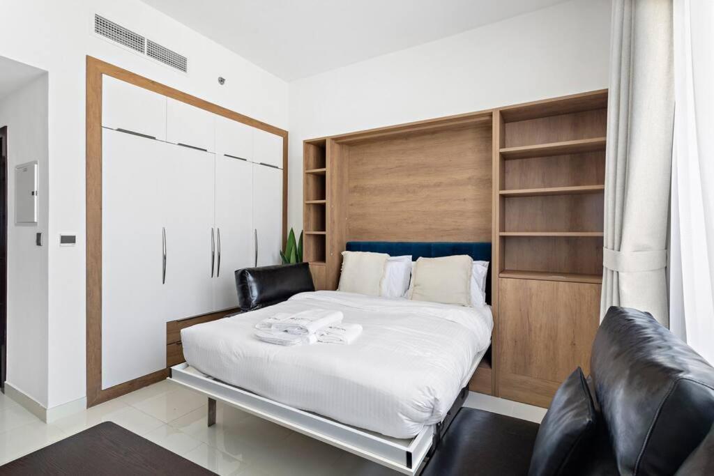 Modern Close To Metro * Dubai