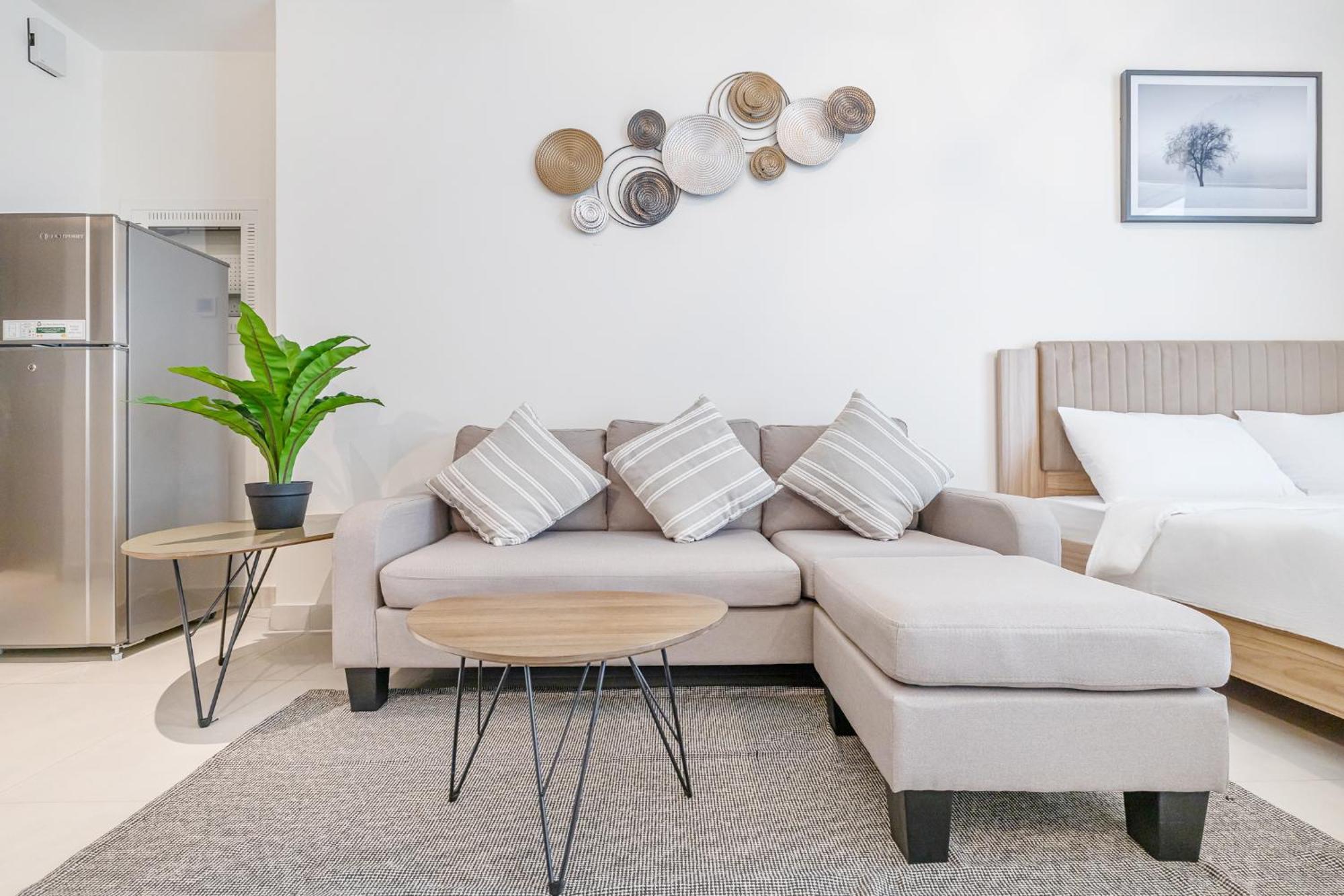 Modern Bright In Business Bay
