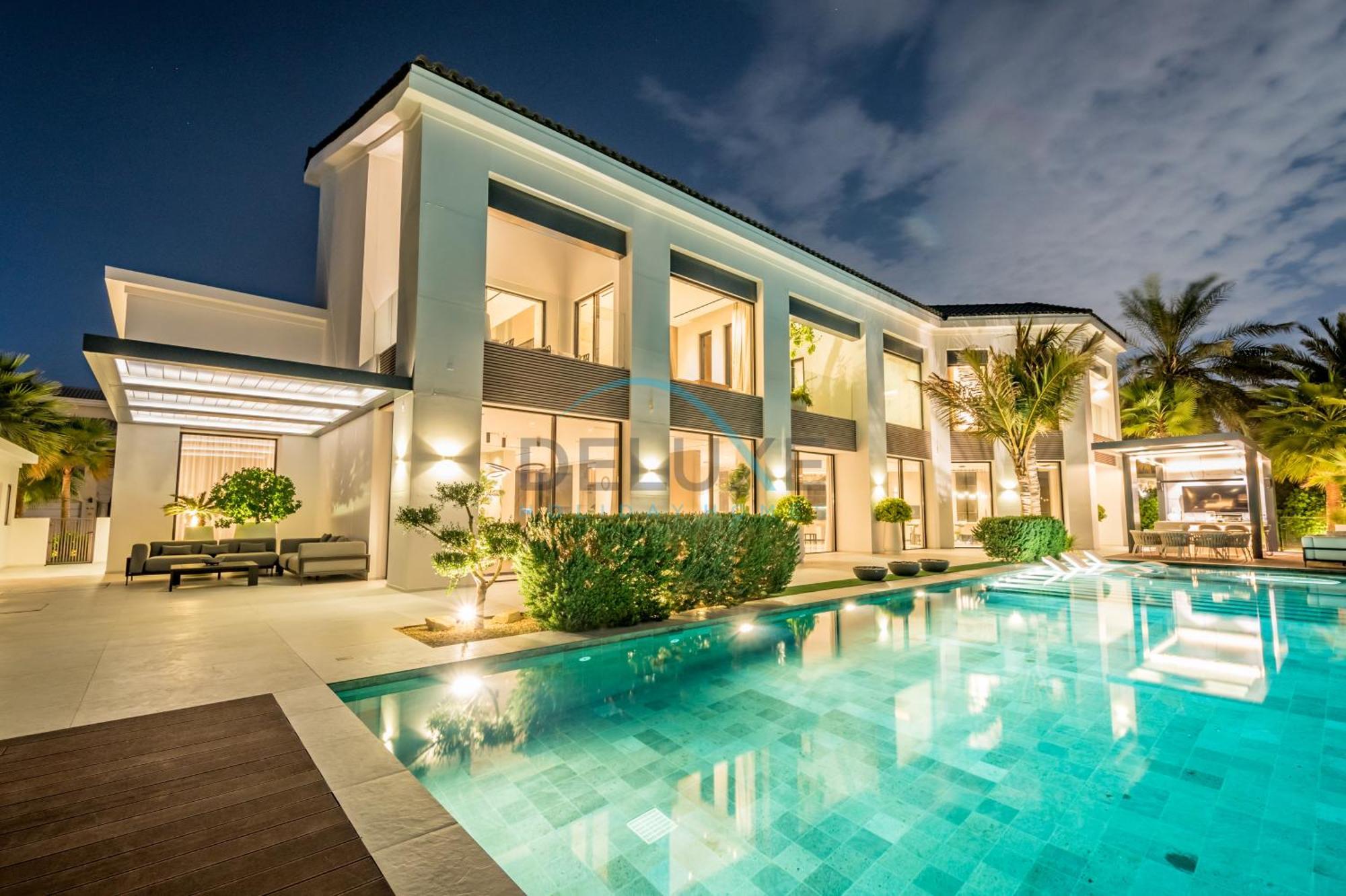 Apartment Exclusive 4br With 2 Assistant And Private Pool In Frond K, Palm Jumeirah By Deluxe Homes