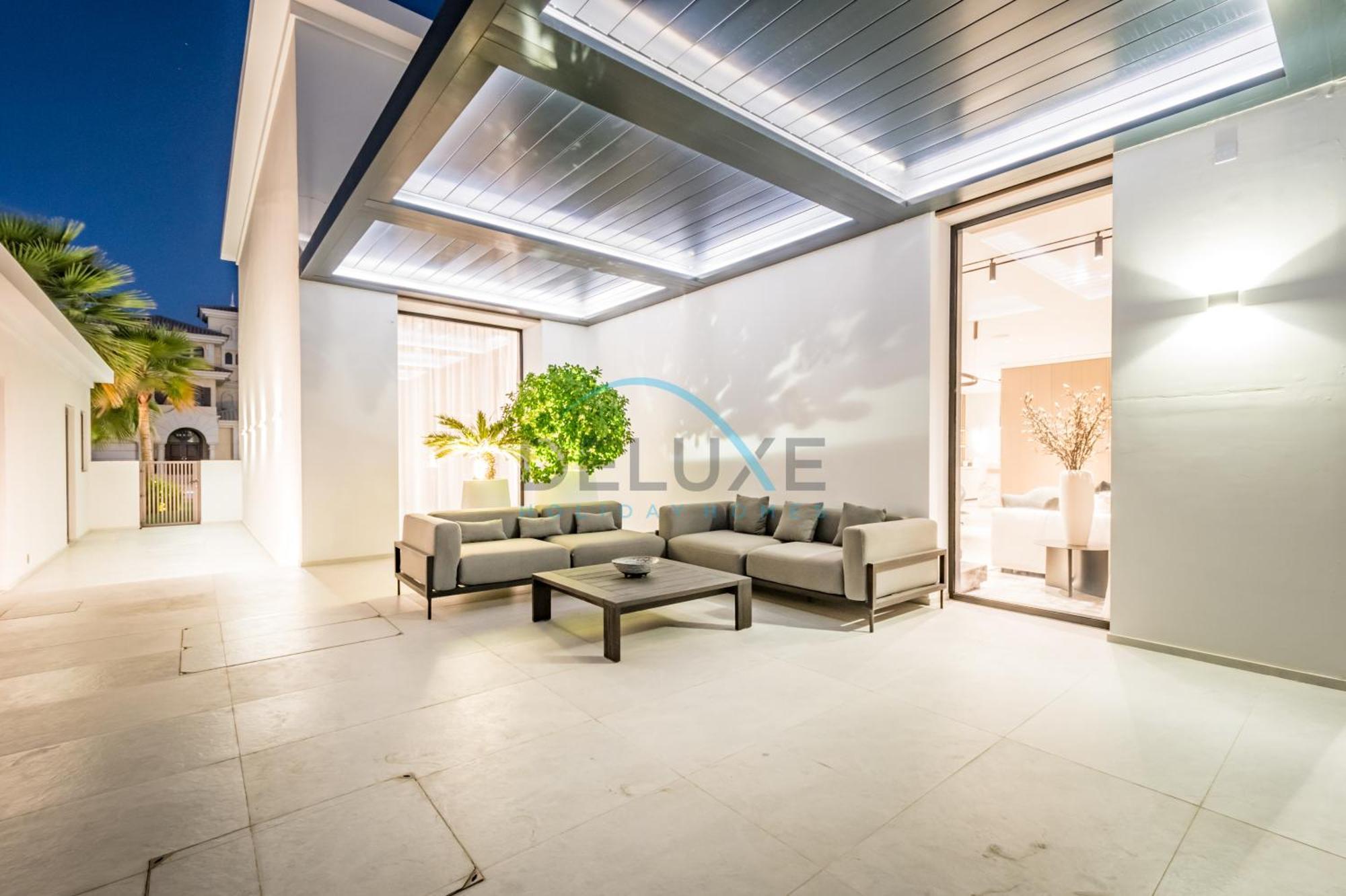 Exclusive 4br With 2 Assistant And Private Pool In Frond K, Palm Jumeirah By Deluxe Homes *