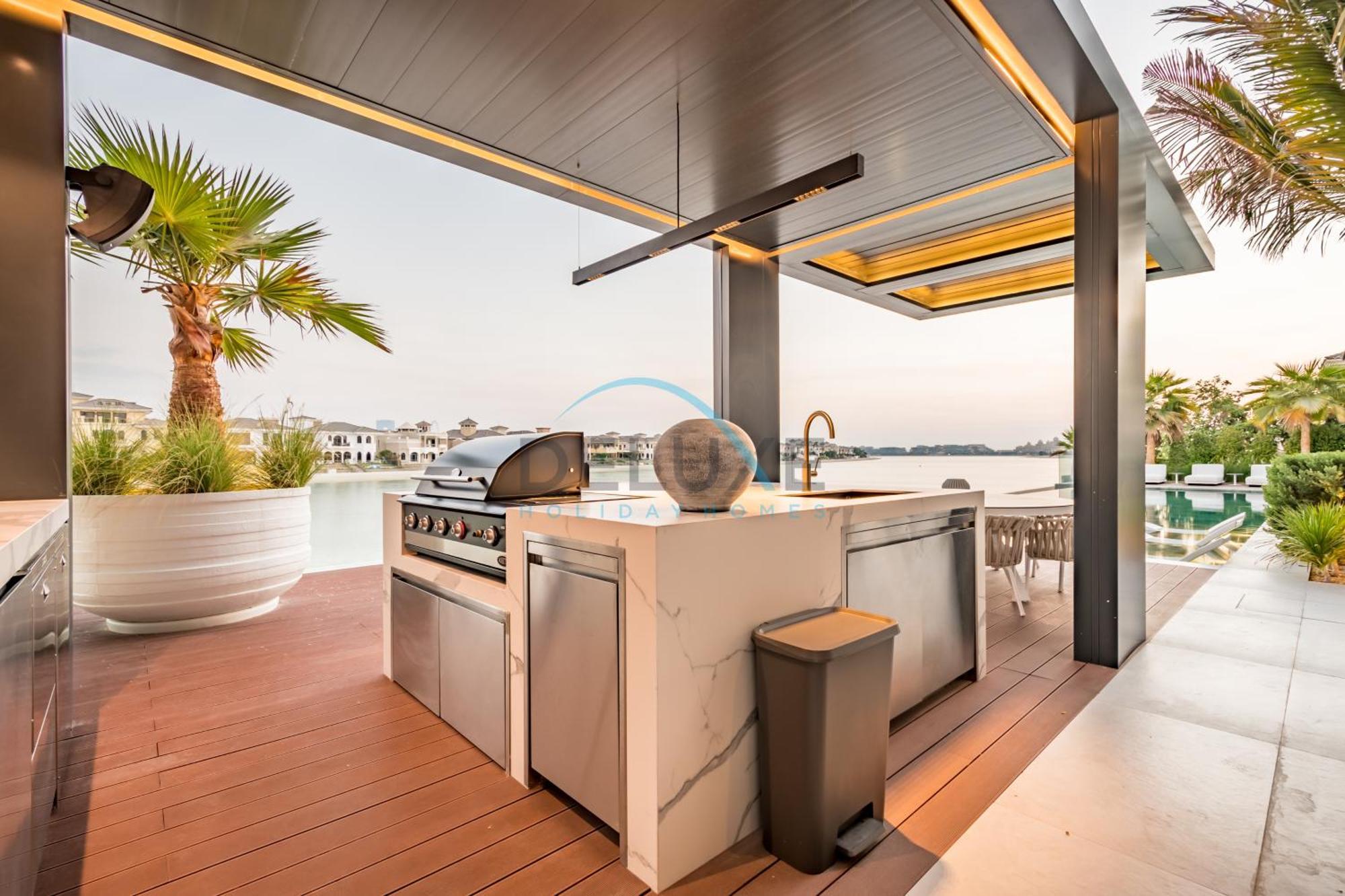 Exclusive 4br With 2 Assistant And Private Pool In Frond K, Palm Jumeirah By Deluxe Homes