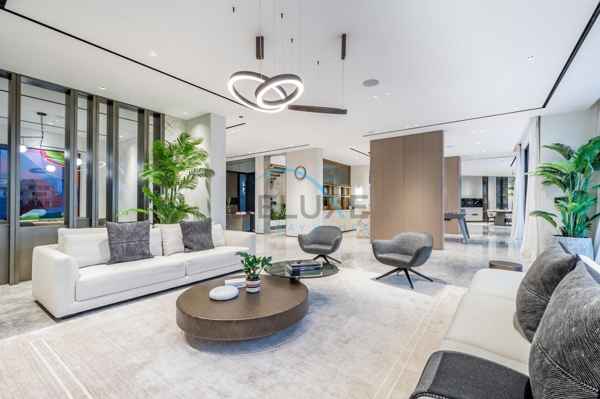 Exclusive 4br With 2 Assistant And Private Pool In Frond K, Palm Jumeirah By Deluxe Homes Apartment