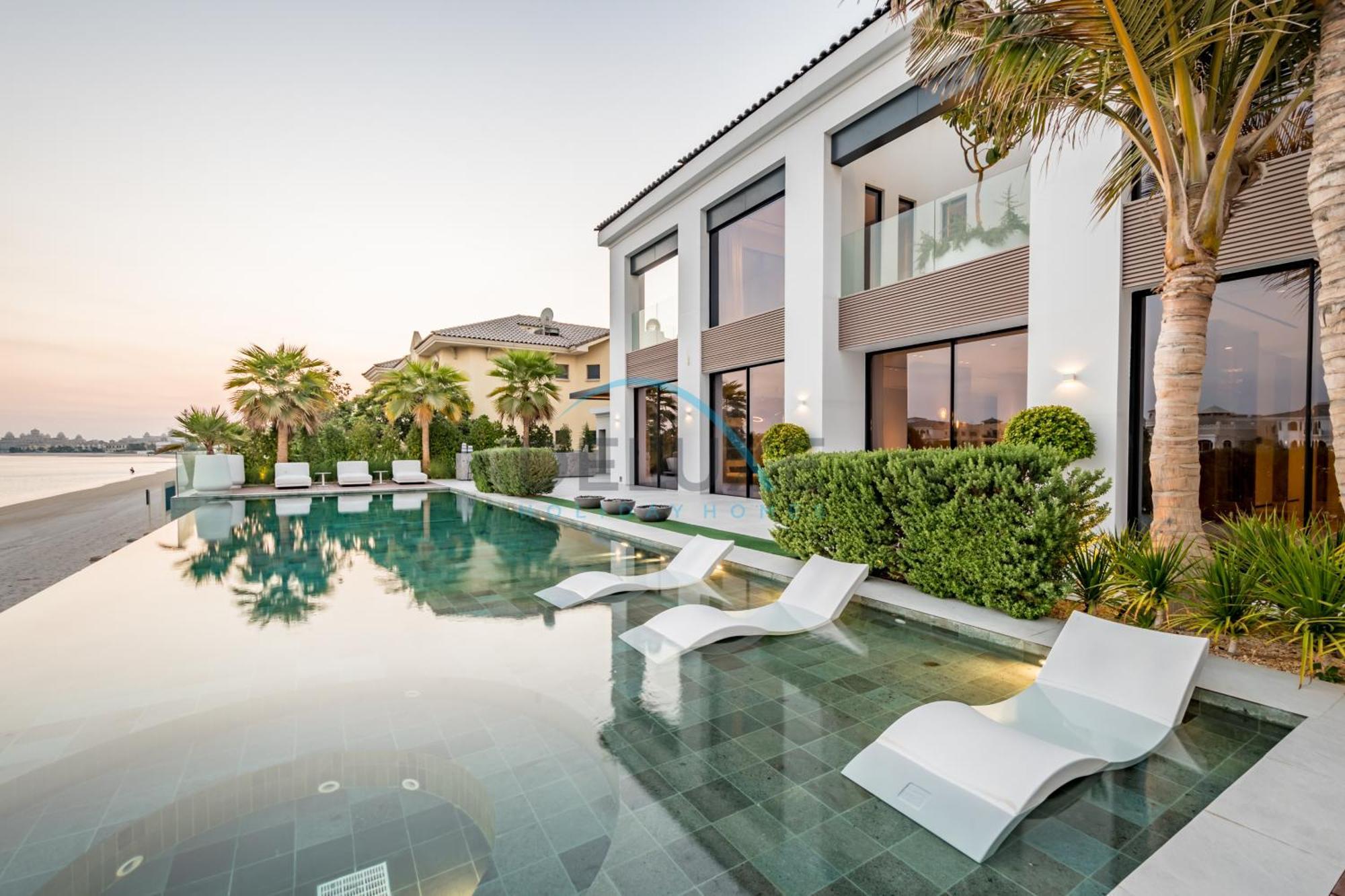Apartment Exclusive 4br With 2 Assistant And Private Pool In Frond K, Palm Jumeirah By Deluxe Homes