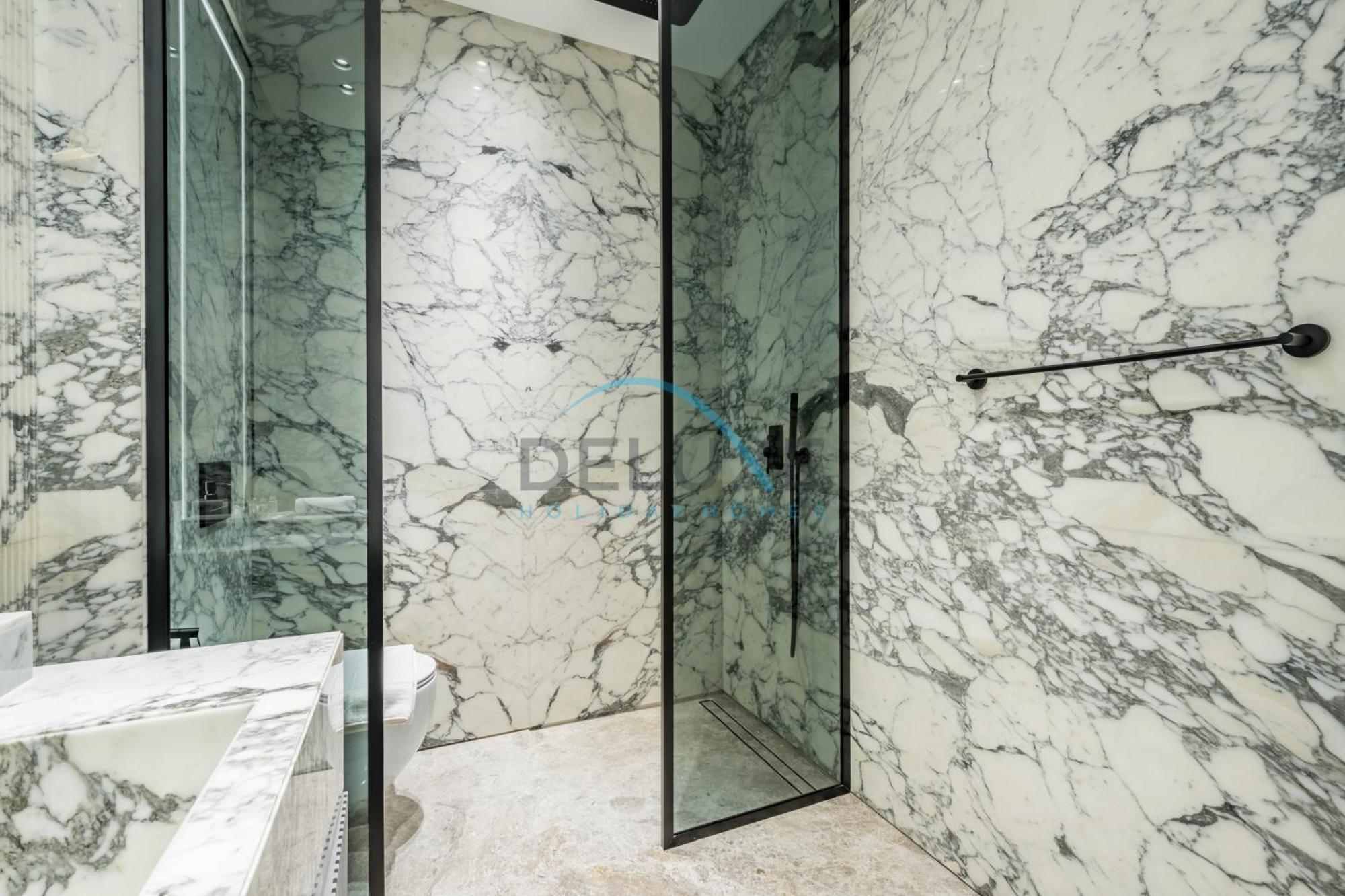 Exclusive 4br With 2 Assistant And Private Pool In Frond K, Palm Jumeirah By Deluxe Homes * Dubai