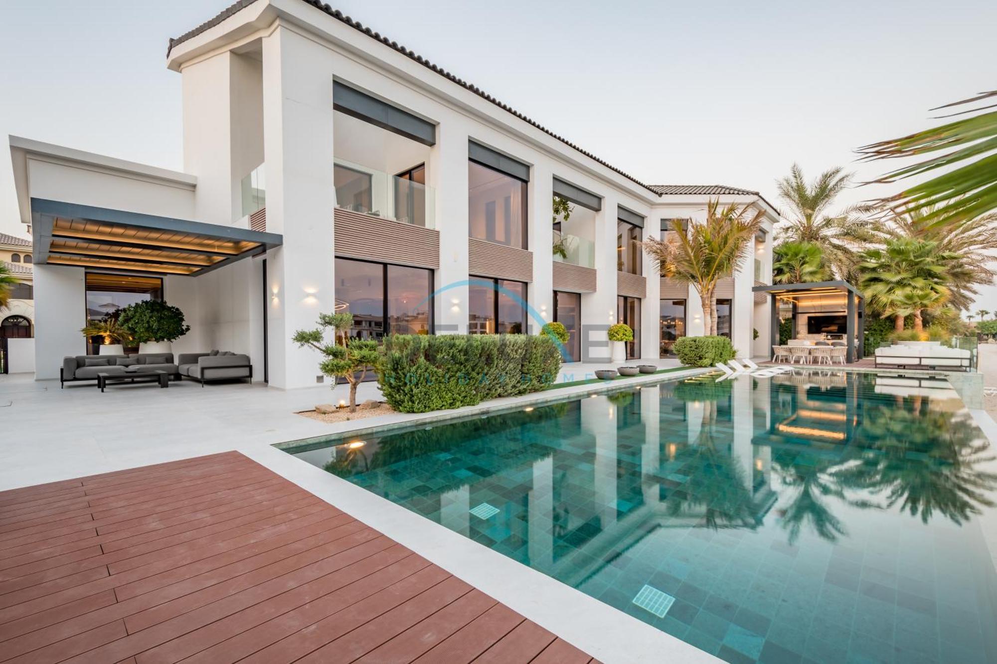Apartment Exclusive 4br With 2 Assistant And Private Pool In Frond K, Palm Jumeirah By Deluxe Homes Dubai