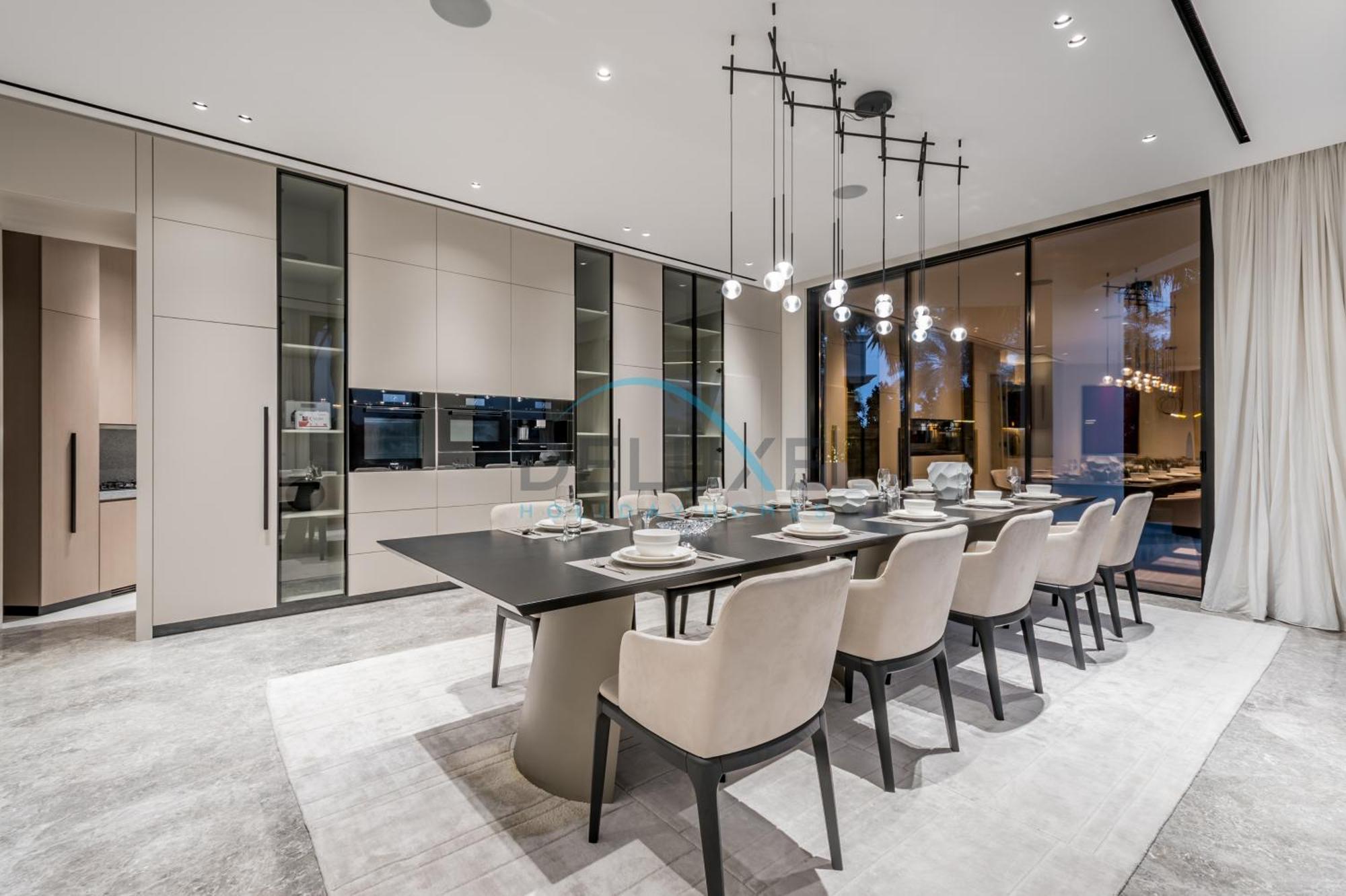 Exclusive 4br With 2 Assistant And Private Pool In Frond K, Palm Jumeirah By Deluxe Homes