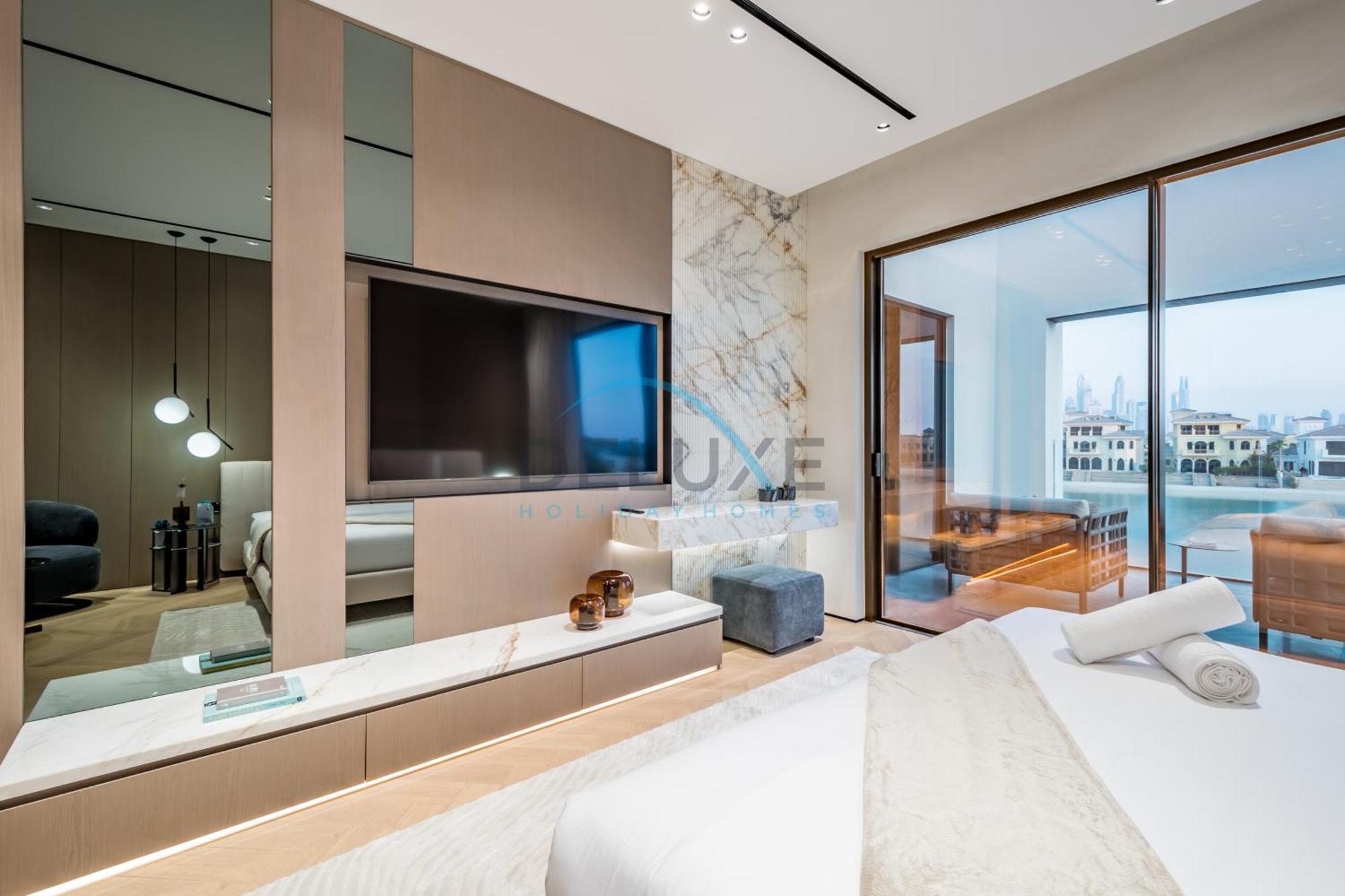 Exclusive 4br With 2 Assistant And Private Pool In Frond K, Palm Jumeirah By Deluxe Homes Dubai